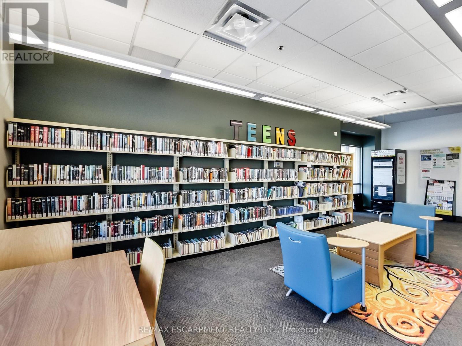 100 - 540 Plains Road E, Burlington, Ontario  L7T 2E3 - Photo 34 - W12951662