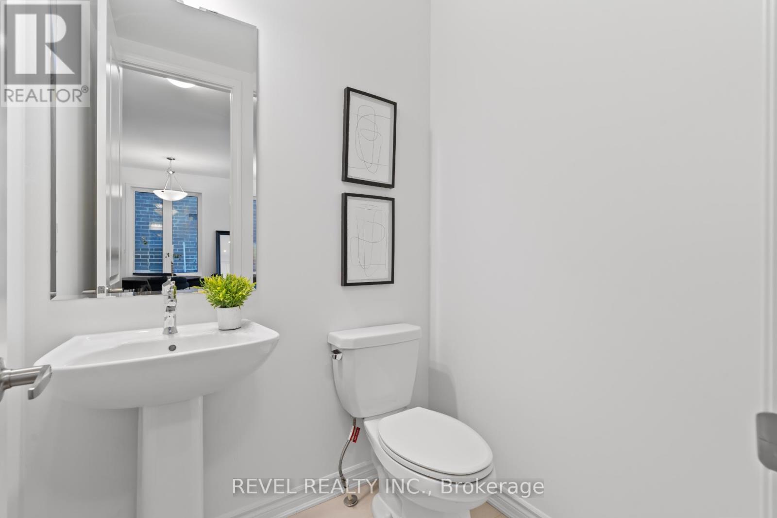 1367 Hearns Place, Milton, Ontario  L9E 2J8 - Photo 18 - W12951704