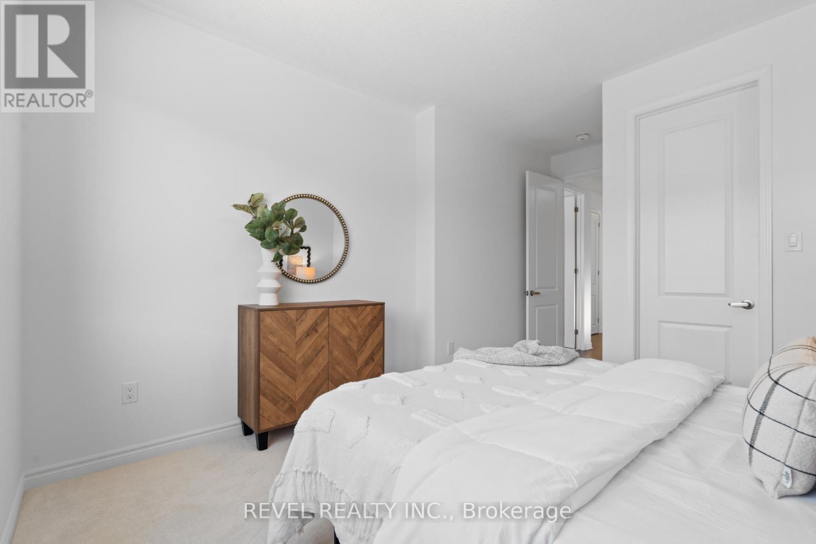 1367 Hearns Place, Milton, Ontario  L9E 2J8 - Photo 28 - W12951704