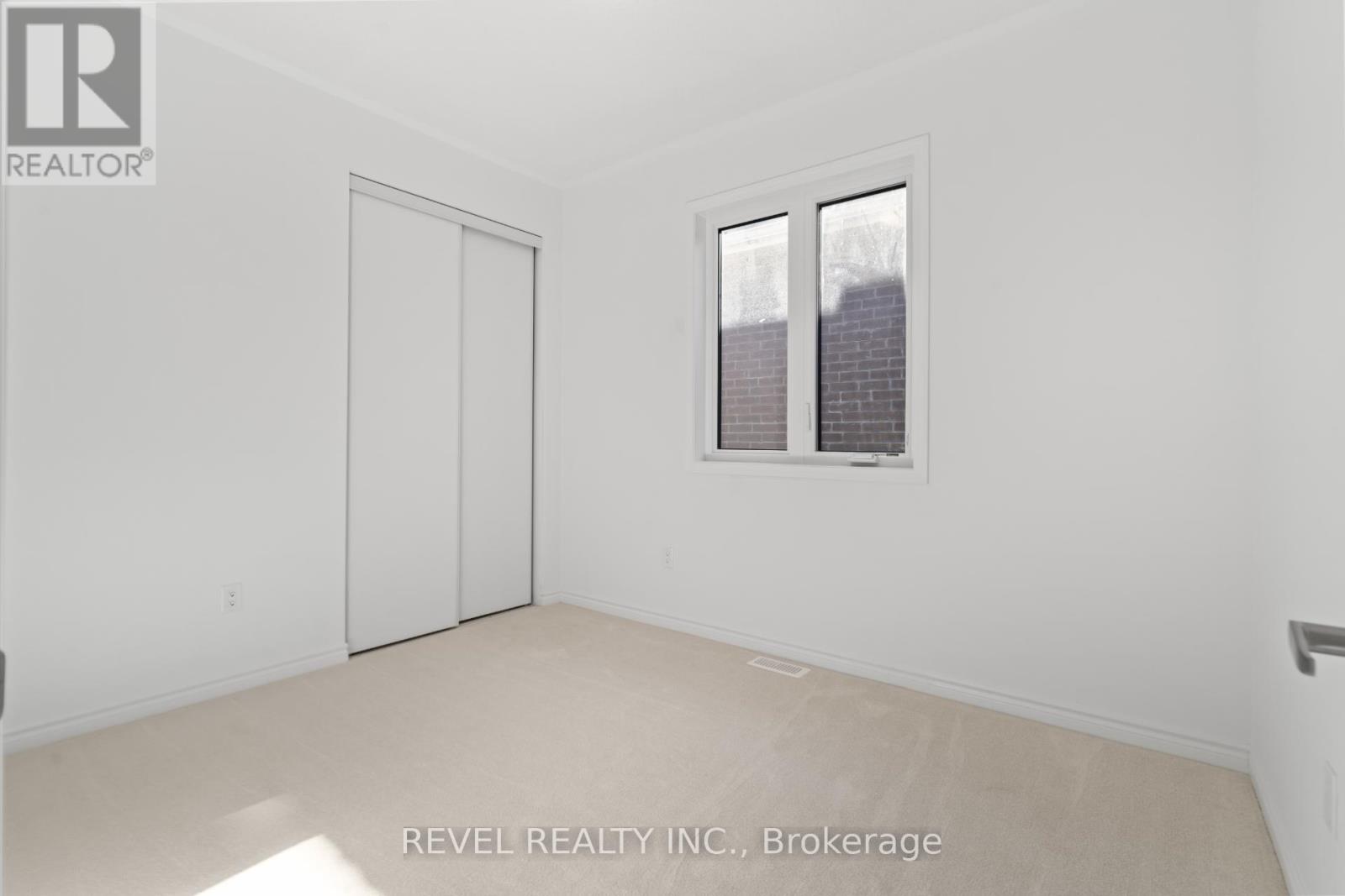 1367 Hearns Place, Milton, Ontario  L9E 2J8 - Photo 32 - W12951704