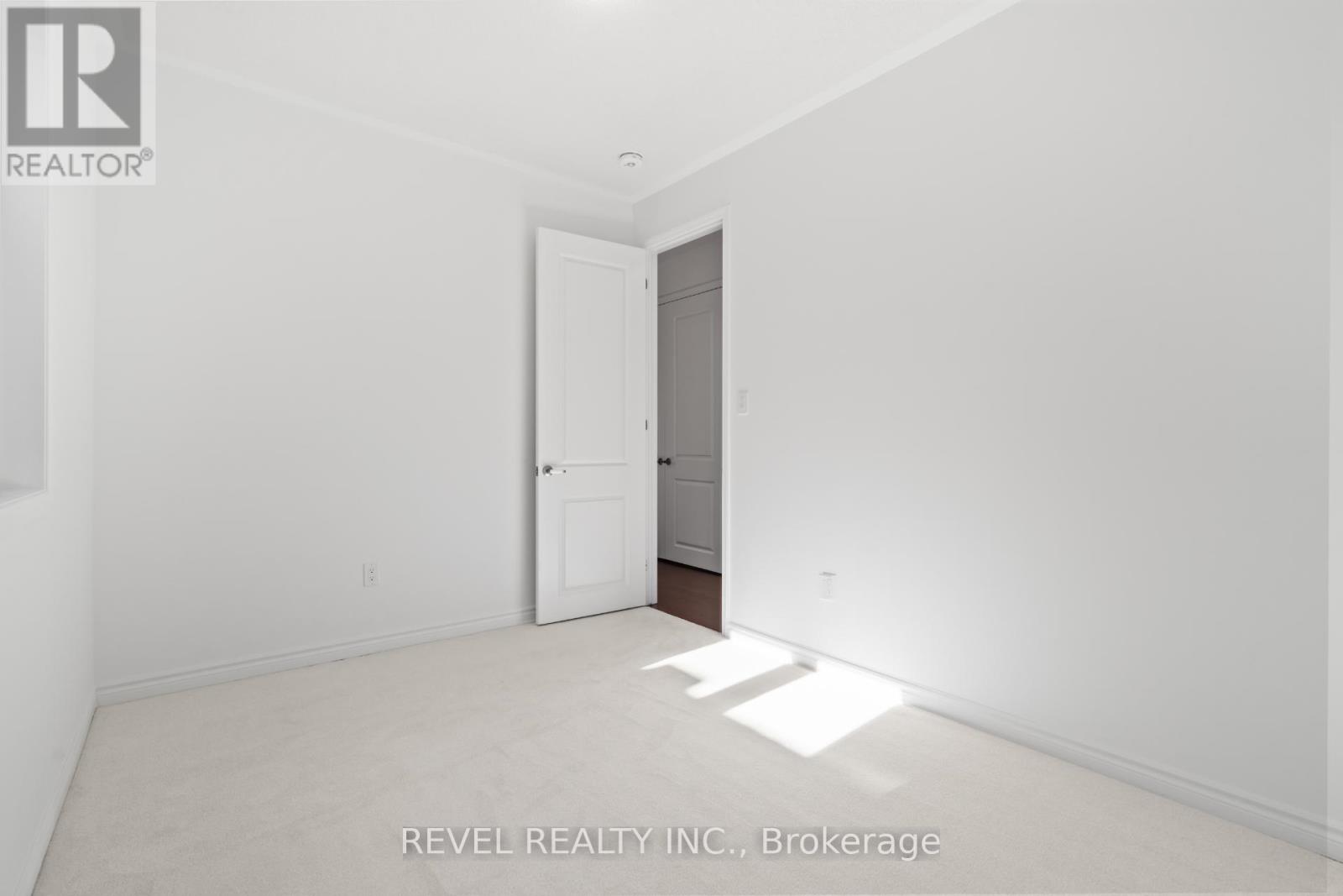 1367 Hearns Place, Milton, Ontario  L9E 2J8 - Photo 33 - W12951704