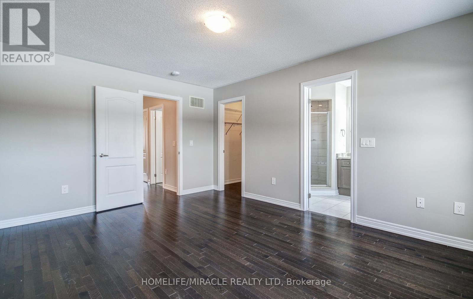 30 Davenfield Circle, Brampton, Ontario  L6P 4M2 - Photo 29 - W12951708