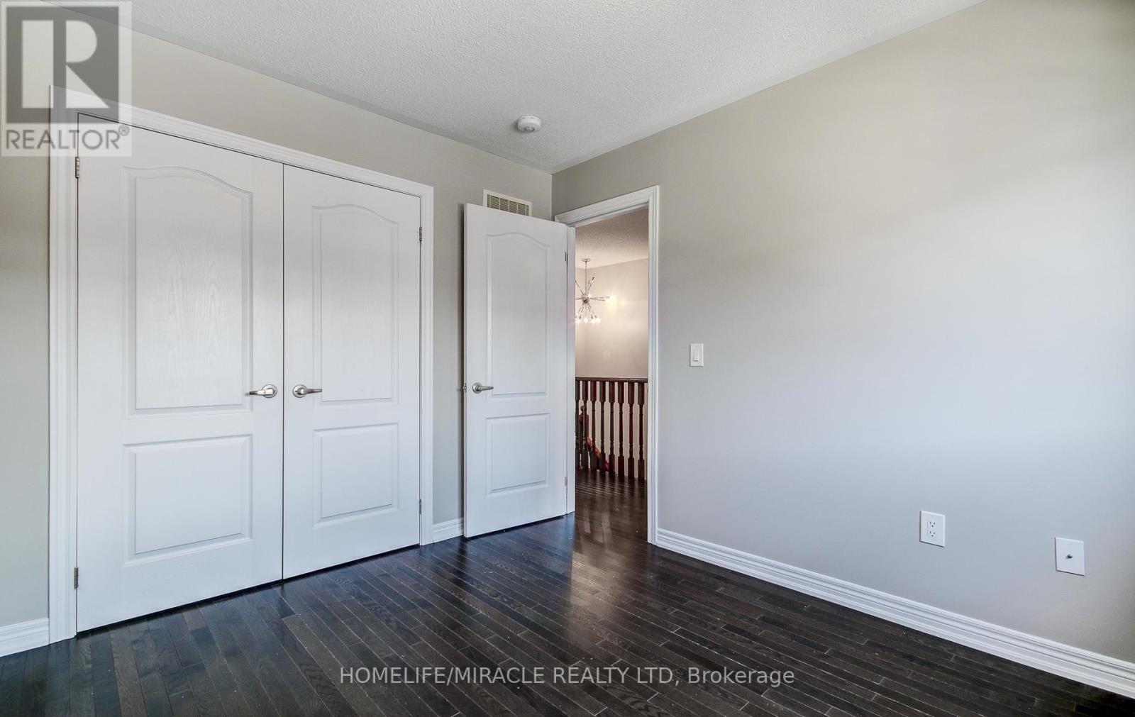 30 Davenfield Circle, Brampton, Ontario  L6P 4M2 - Photo 37 - W12951708