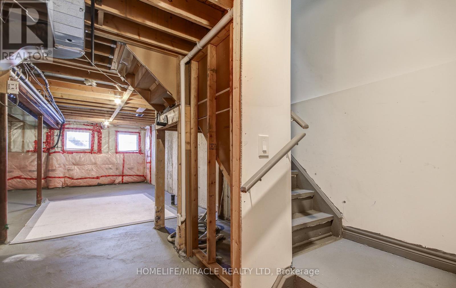 30 Davenfield Circle, Brampton, Ontario  L6P 4M2 - Photo 42 - W12951708