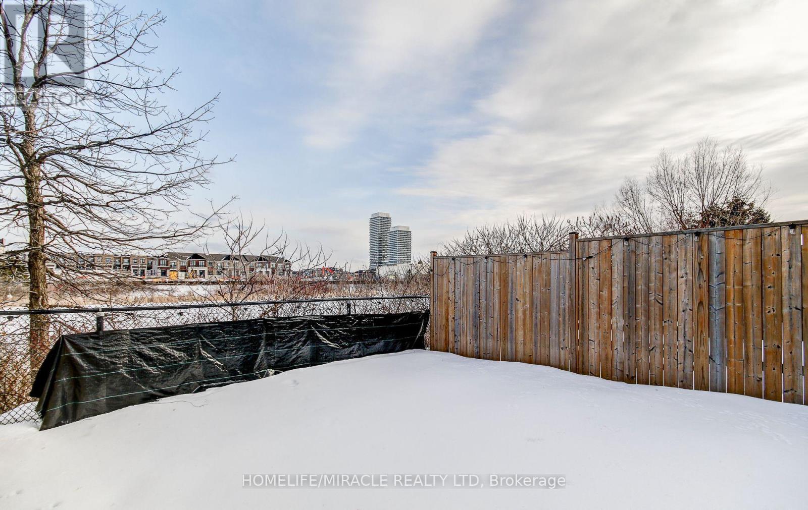 30 Davenfield Circle, Brampton, Ontario  L6P 4M2 - Photo 48 - W12951708