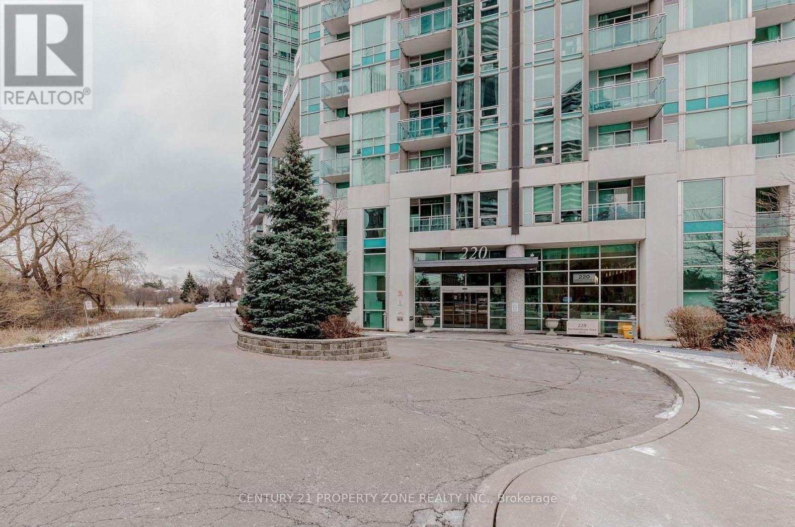 1407 - 220 Burnhamthorpe Road W, Mississauga, Ontario  L5B 4N4 - Photo 1 - W12951714