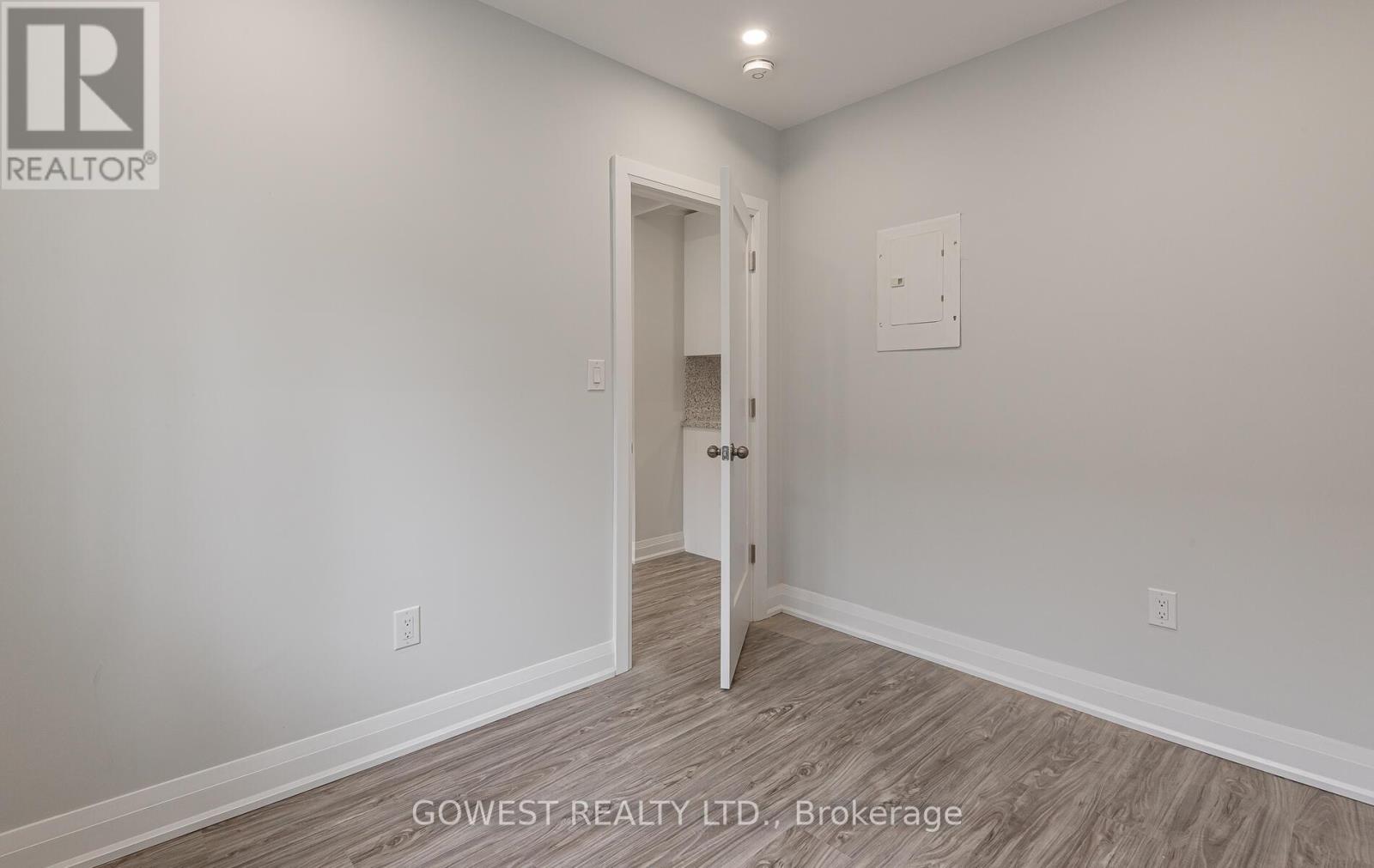 2 - 312 Quebec Avenue, Toronto, Ontario  M6P 2V3 - Photo 18 - W12951728