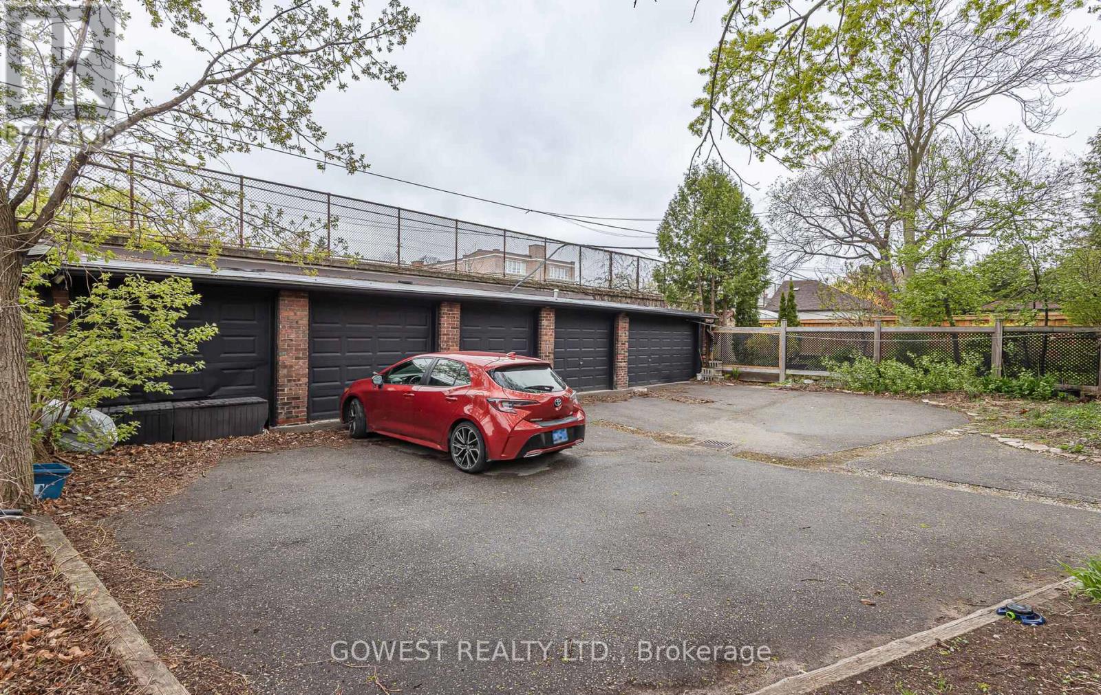 2 - 312 Quebec Avenue, Toronto, Ontario  M6P 2V3 - Photo 22 - W12951728