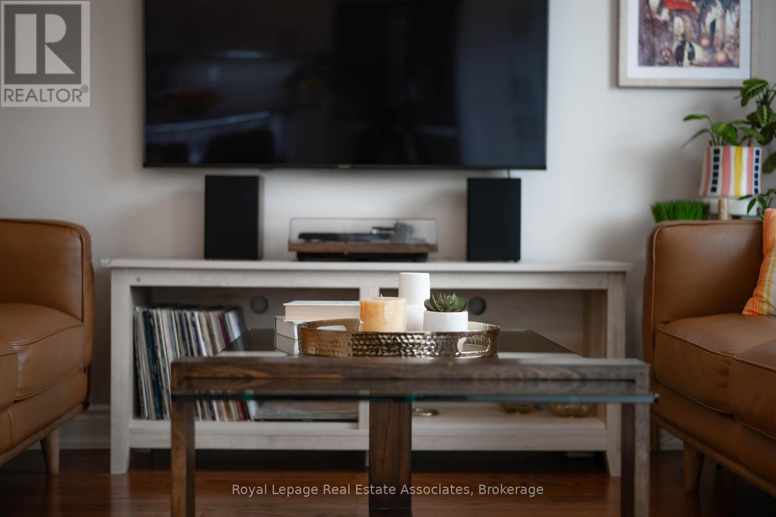 3867 Stardust Drive, Mississauga, Ontario  L5M 7Z9 - Photo 14 - W12951748