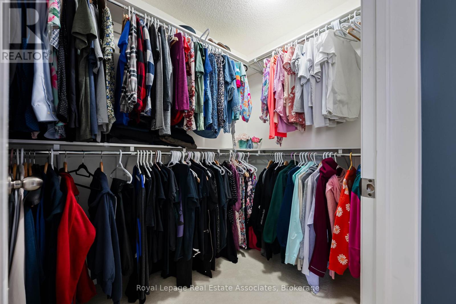 3867 Stardust Drive, Mississauga, Ontario  L5M 7Z9 - Photo 45 - W12951748