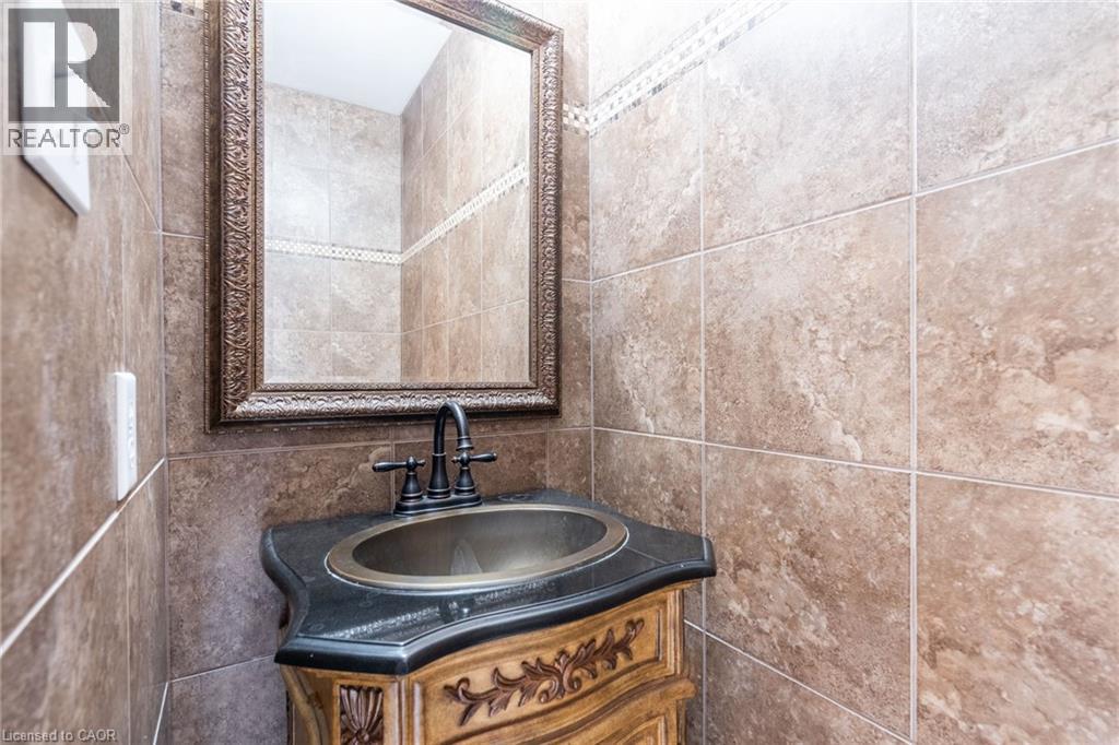 78 Foxborough Drive, Ancaster, Ontario  L9G 4Y8 - Photo 19 - 40817322