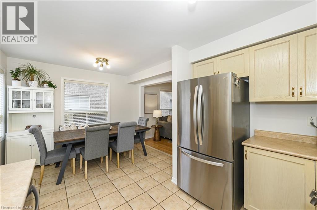 1815 Cobra Crescent, Burlington, Ontario  L7L 7M1 - Photo 17 - 40817303