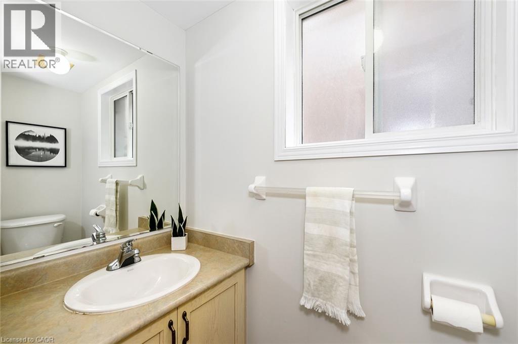 1815 Cobra Crescent, Burlington, Ontario  L7L 7M1 - Photo 19 - 40817303