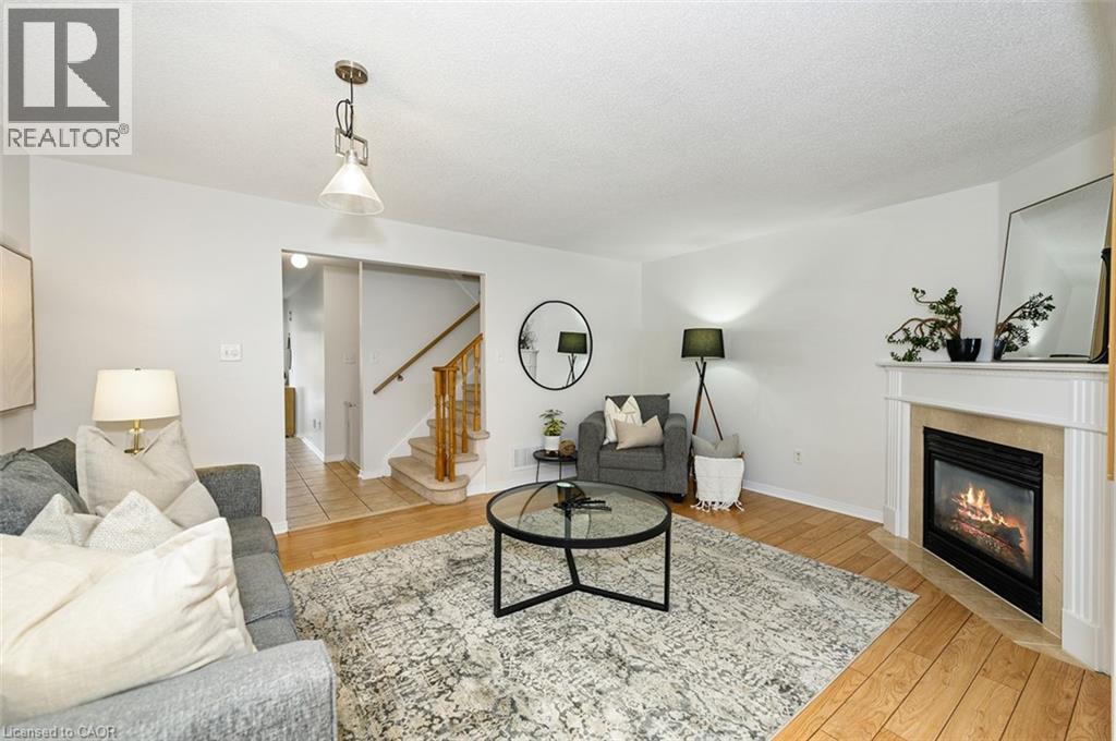 1815 Cobra Crescent, Burlington, Ontario  L7L 7M1 - Photo 6 - 40817303