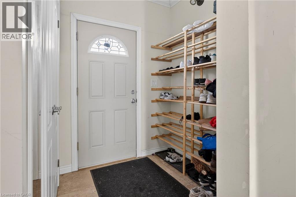 91 Royal Avenue, Hamilton, Ontario  L8S 2C6 - Photo 3 - 40817171