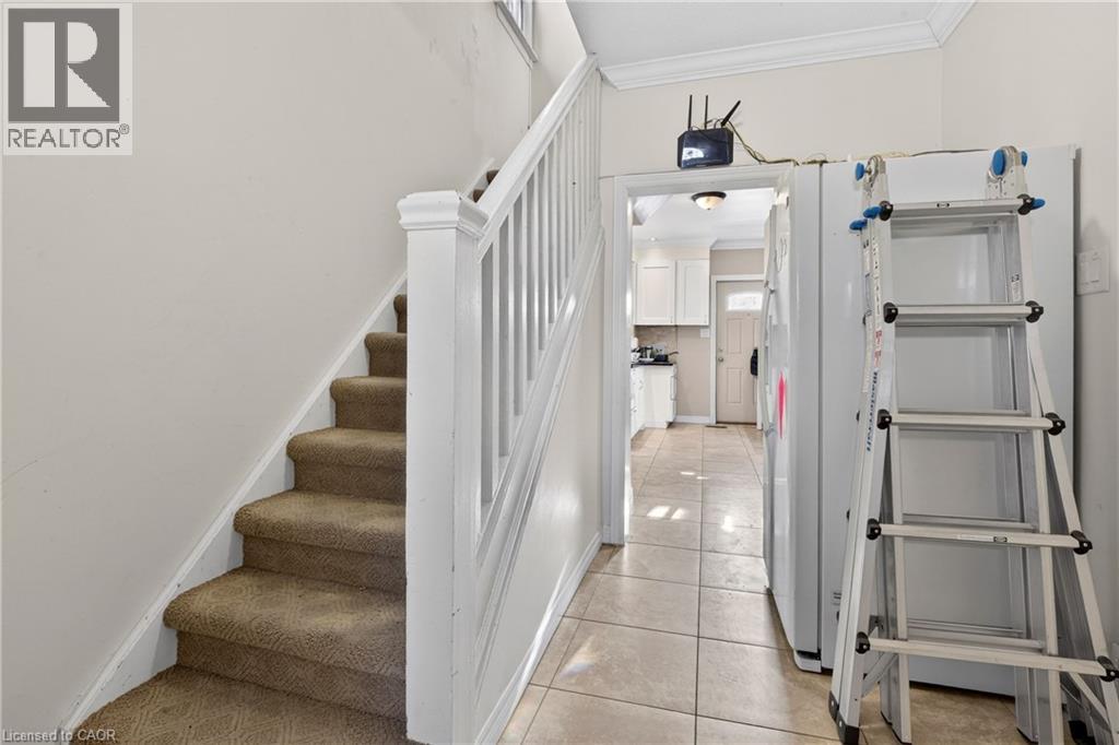 91 Royal Avenue, Hamilton, Ontario  L8S 2C6 - Photo 6 - 40817171