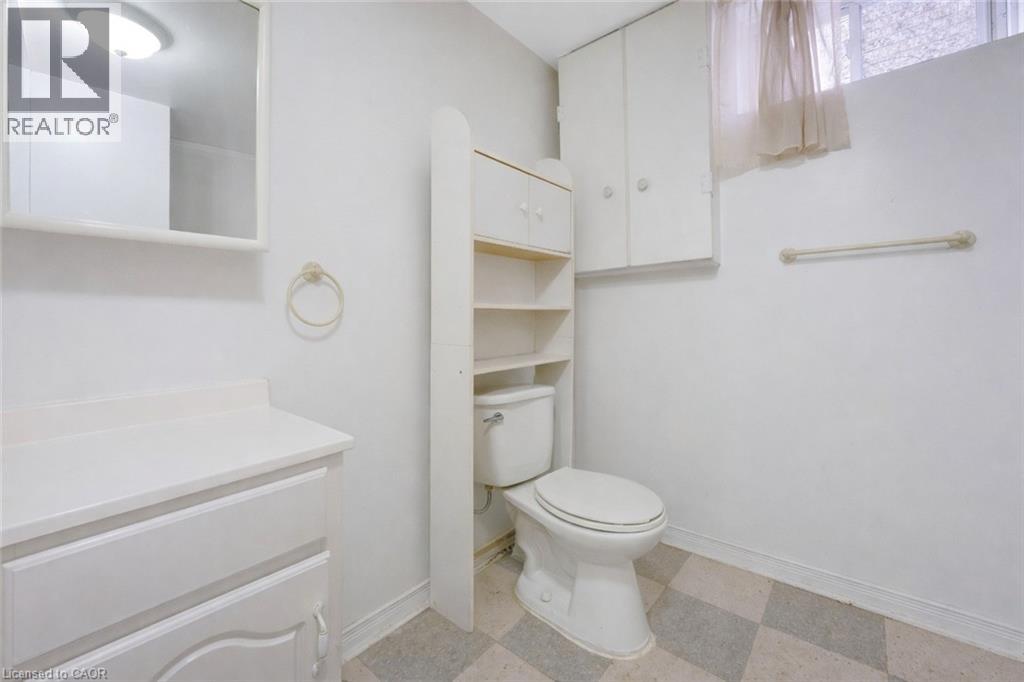 183 Bush Clover Crescent, Kitchener, Ontario  N2E 3P7 - Photo 35 - 40813889