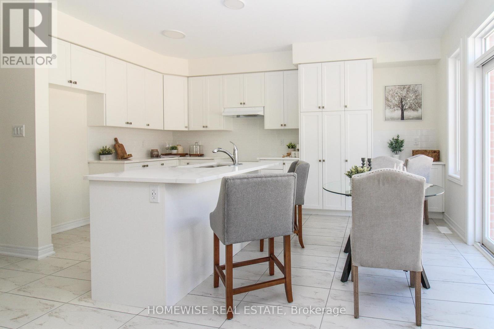 510 Clayton Avenue, Peterborough, Ontario  K9K 0H5 - Photo 4 - X12951452