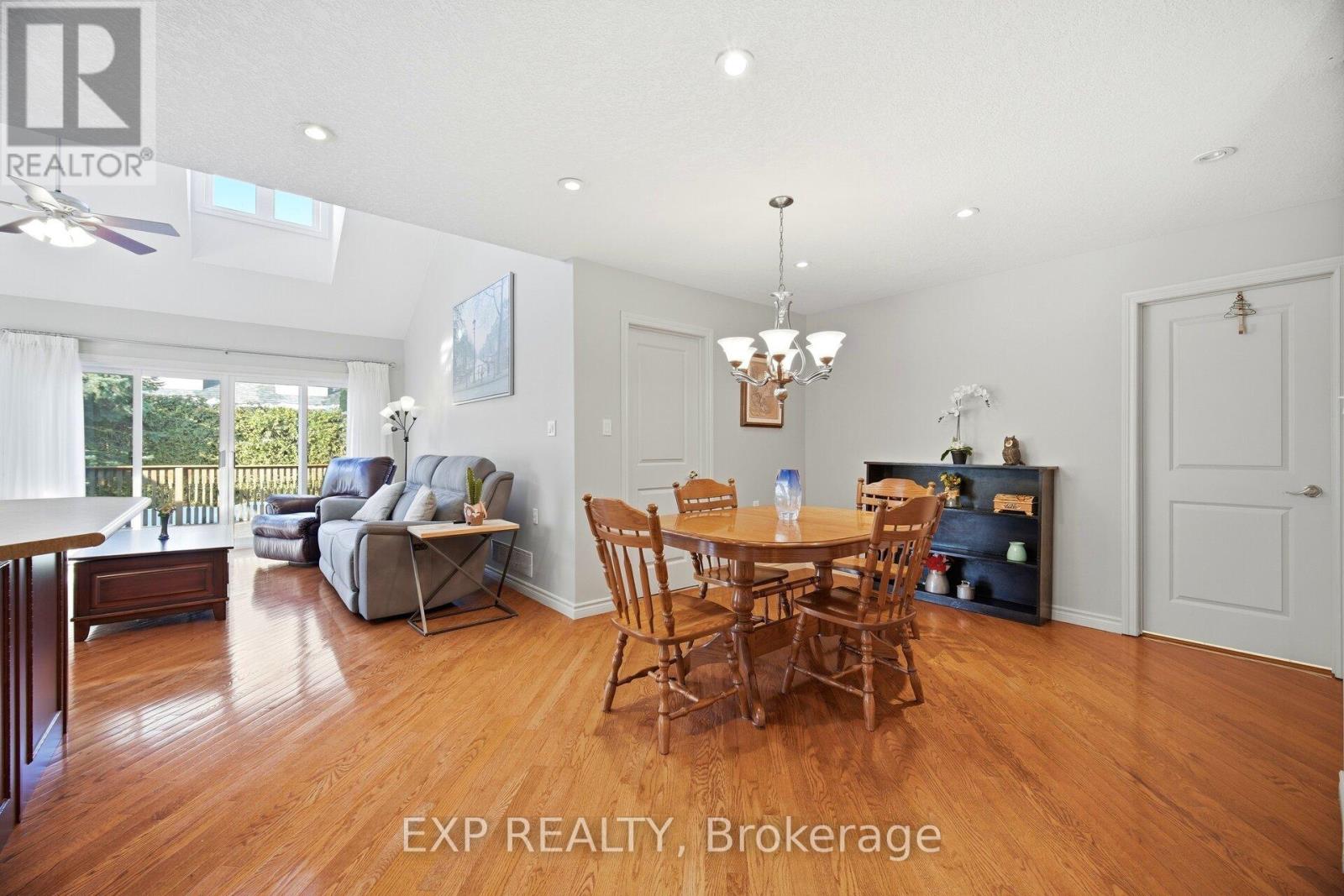 1g - 350 Doon Valley Drive, Kitchener, Ontario  N2P 2M9 - Photo 5 - X12951456