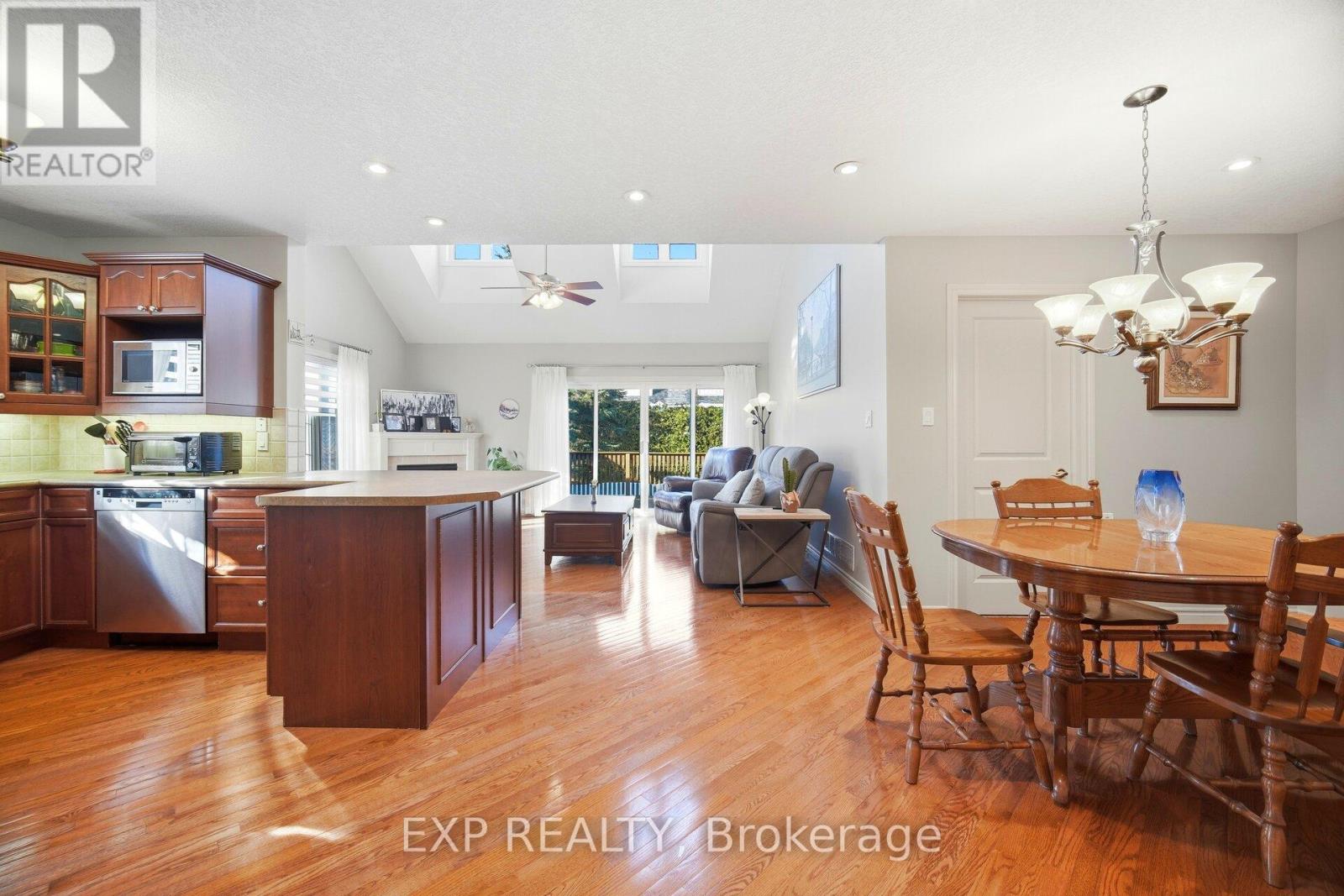 1g - 350 Doon Valley Drive, Kitchener, Ontario  N2P 2M9 - Photo 7 - X12951456