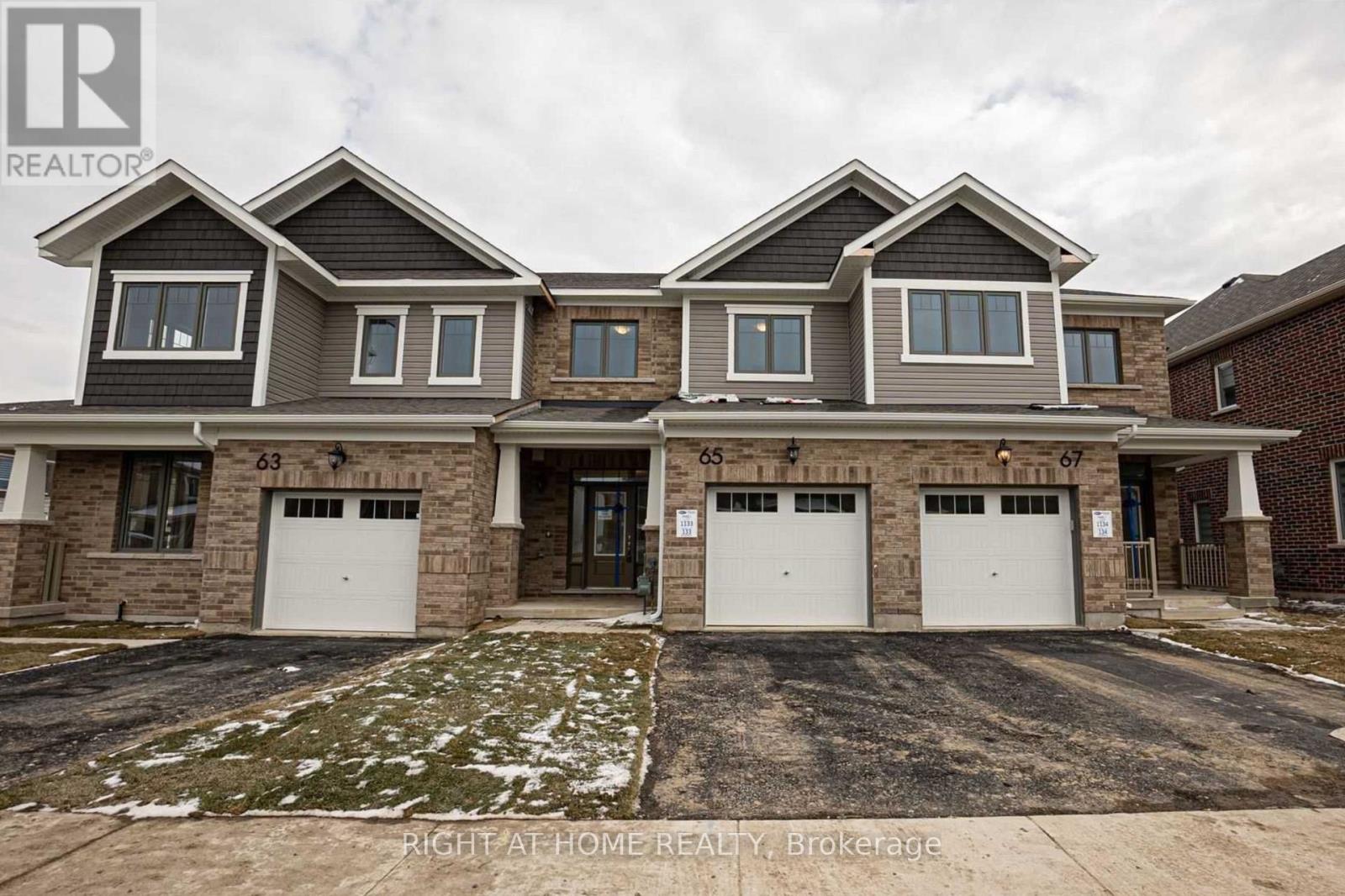 65 FORESTWALK STREET, Kitchener, Ontario