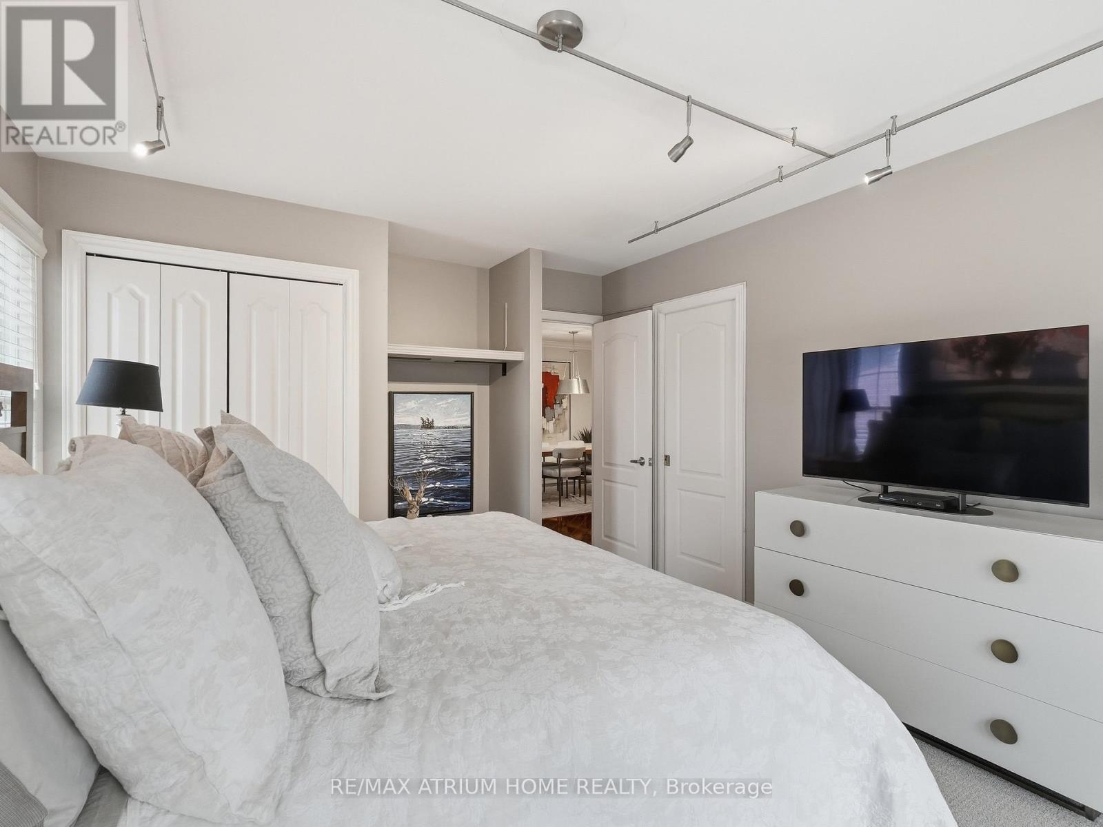 208 - 24 Ontario Street, Bracebridge, Ontario  P1L 2H5 - Photo 12 - X12951534