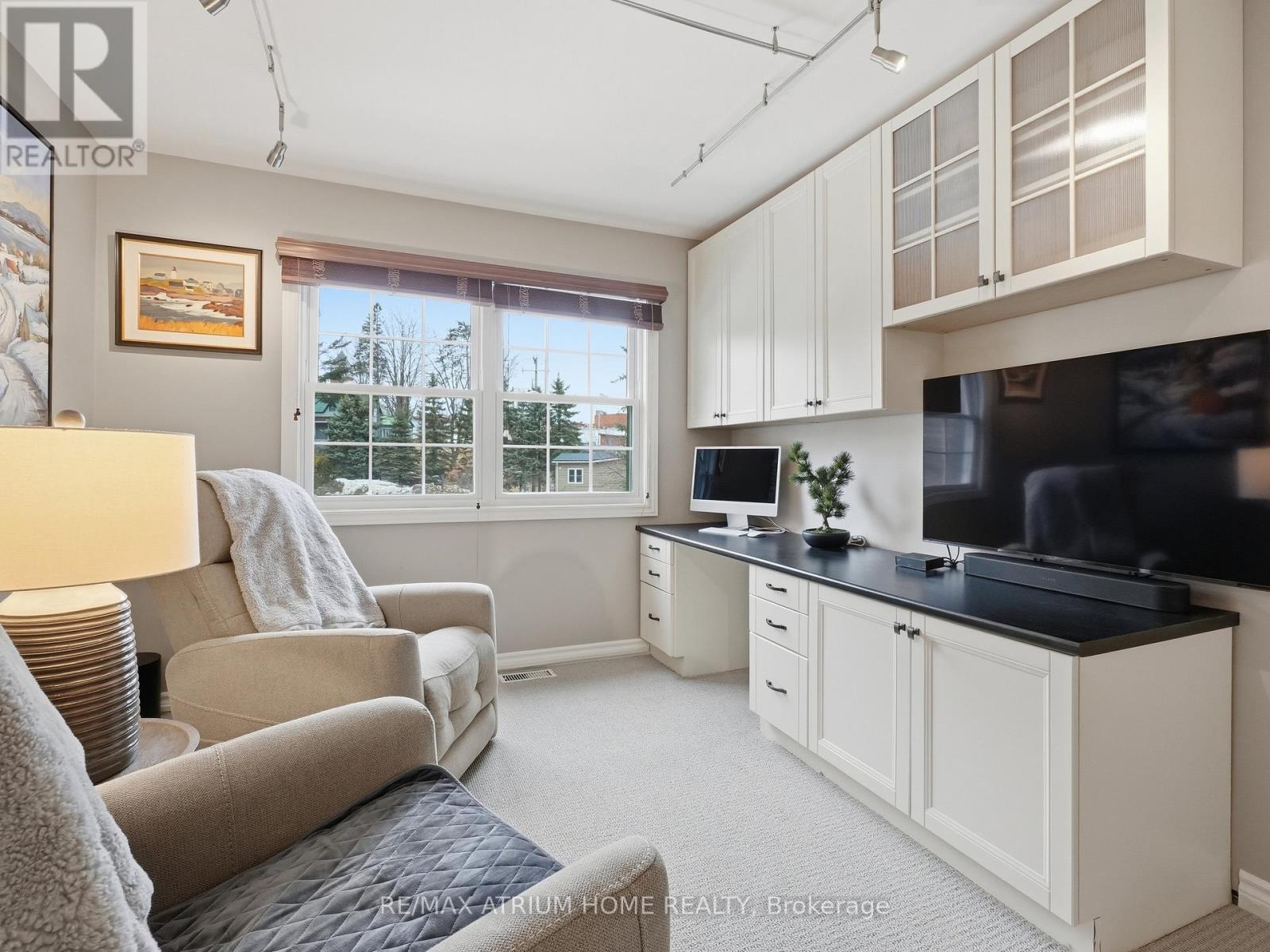 208 - 24 Ontario Street, Bracebridge, Ontario  P1L 2H5 - Photo 18 - X12951534