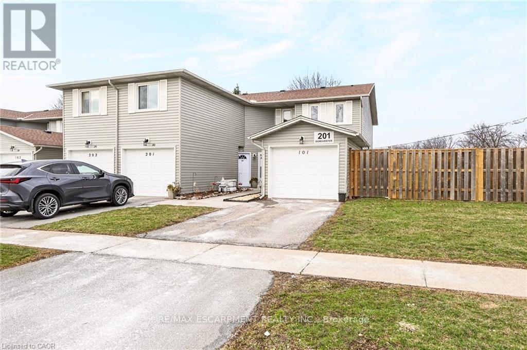 101 - 201 Dorchester Boulevard, St. Catharines, Ontario  L2M 7W1 - Photo 3 - X12951568