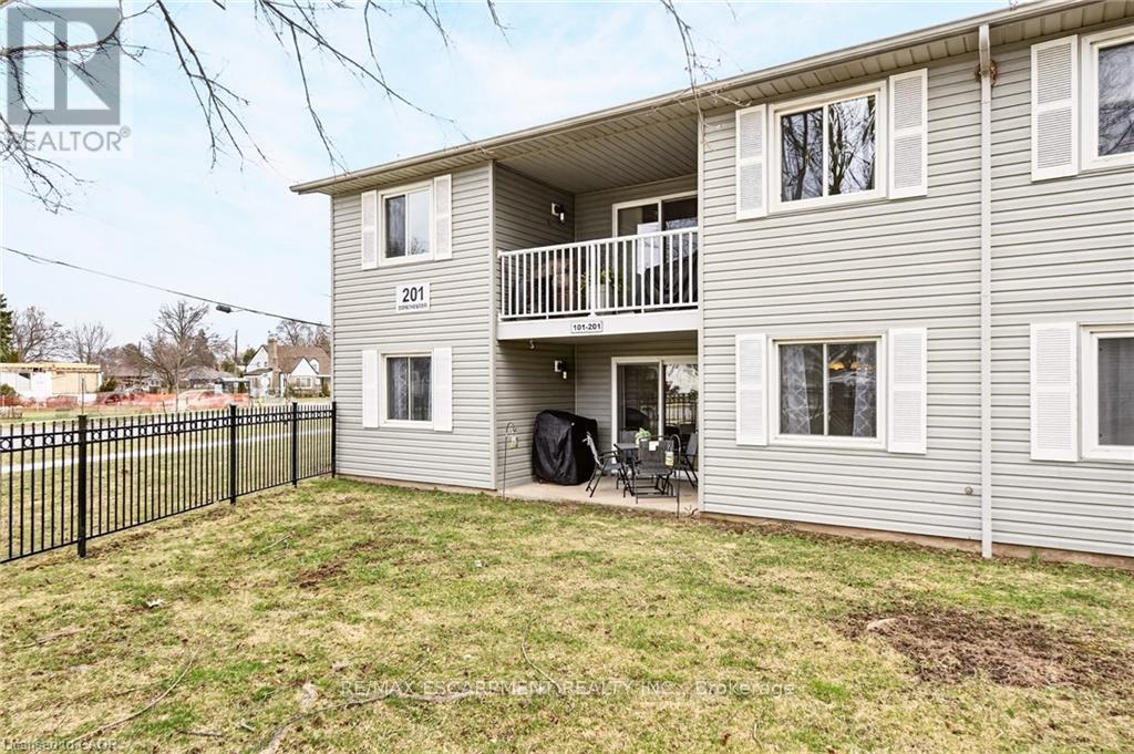 101 - 201 Dorchester Boulevard, St. Catharines, Ontario  L2M 7W1 - Photo 37 - X12951568