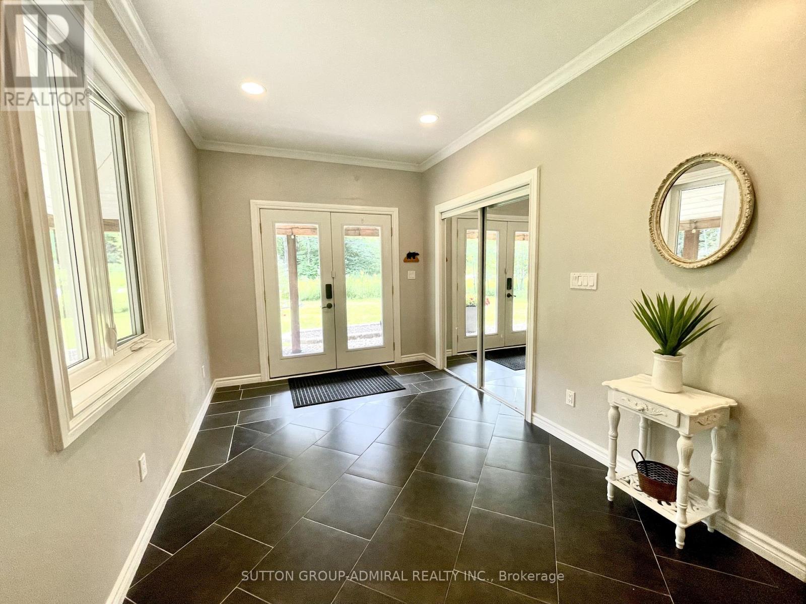 1579 Golden Beach Road, Bracebridge, Ontario  P1L 1W8 - Photo 6 - X12951598