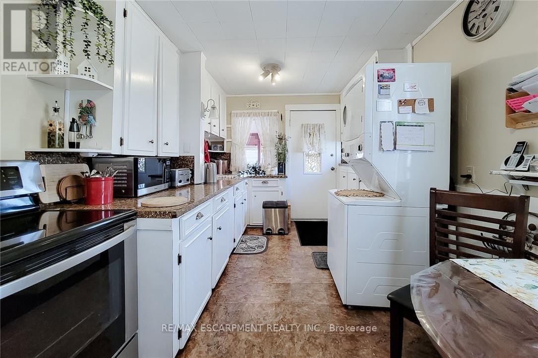 72 East 32nd Street, Hamilton, Ontario  L8V 3R9 - Photo 17 - X12951624