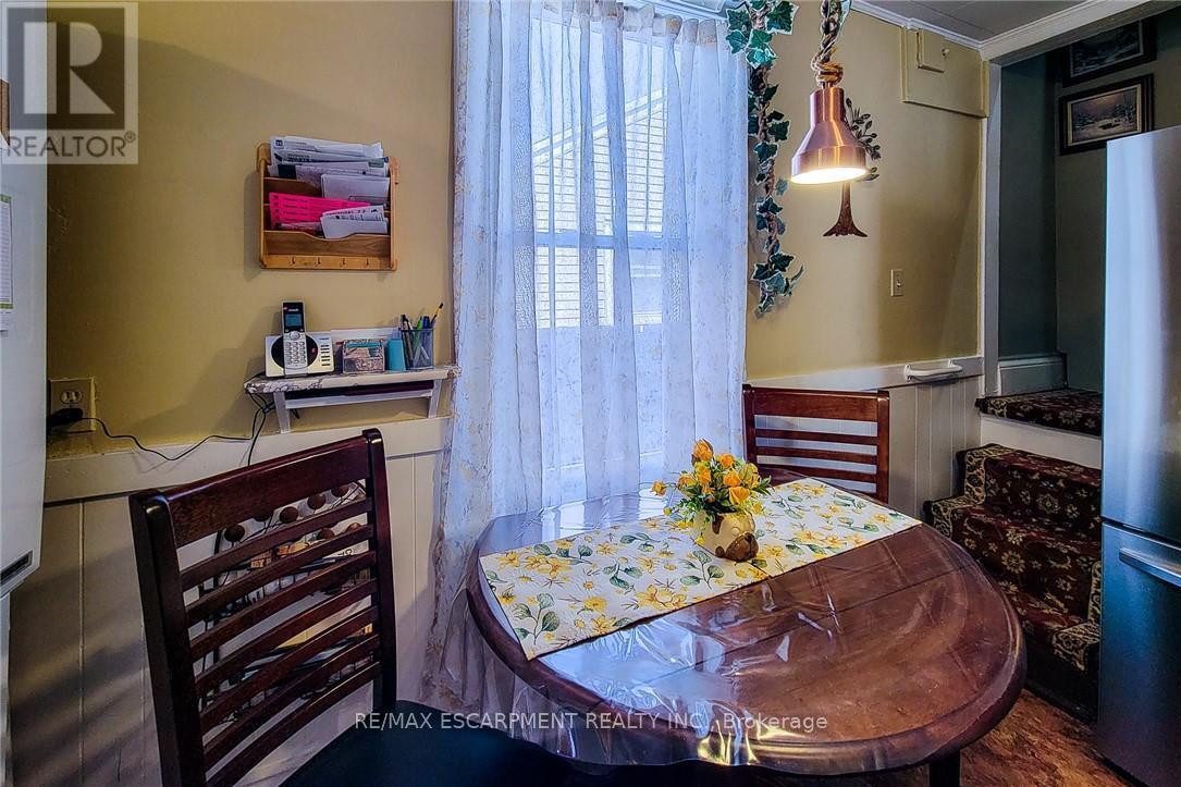 72 East 32nd Street, Hamilton, Ontario  L8V 3R9 - Photo 21 - X12951624