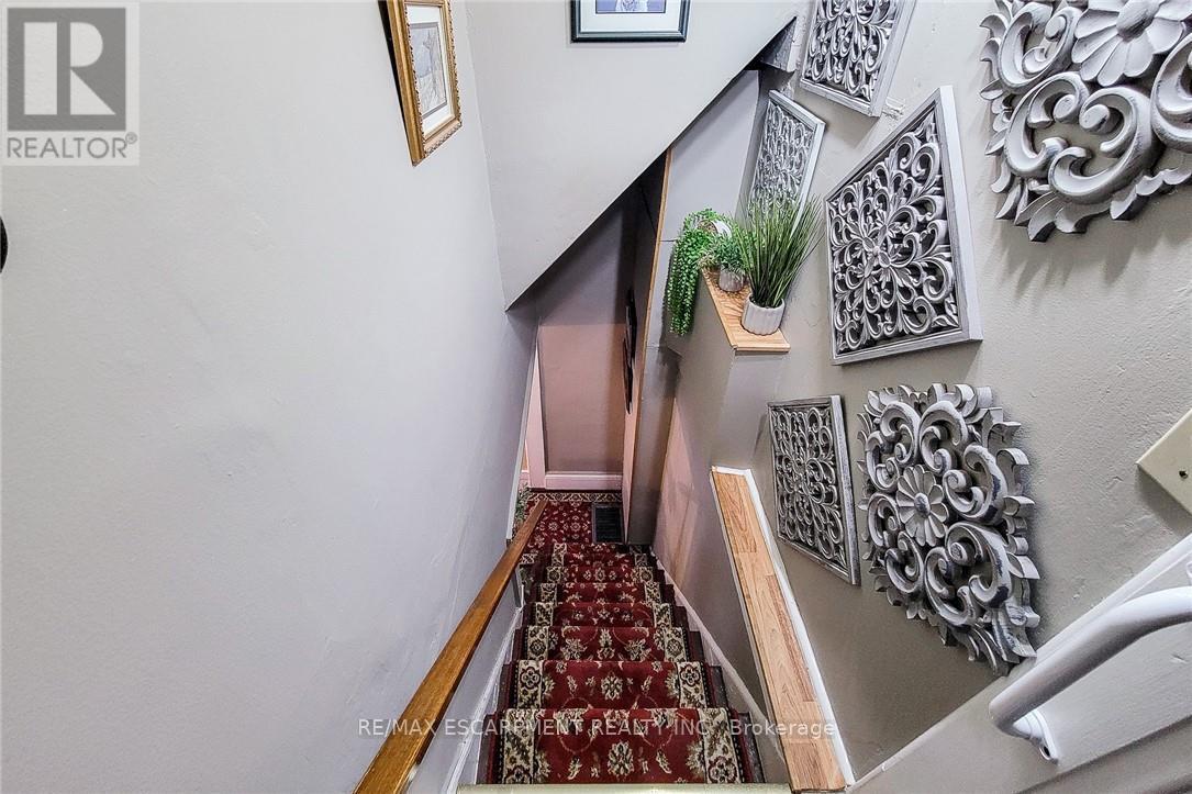 72 East 32nd Street, Hamilton, Ontario  L8V 3R9 - Photo 31 - X12951624