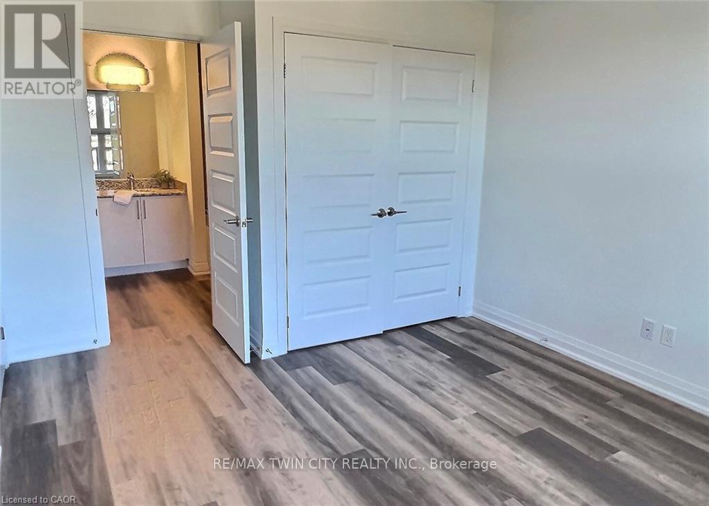 507 - 88 Gibson Street, North Dumfries, Ontario  N0B 1E0 - Photo 13 - X12951700