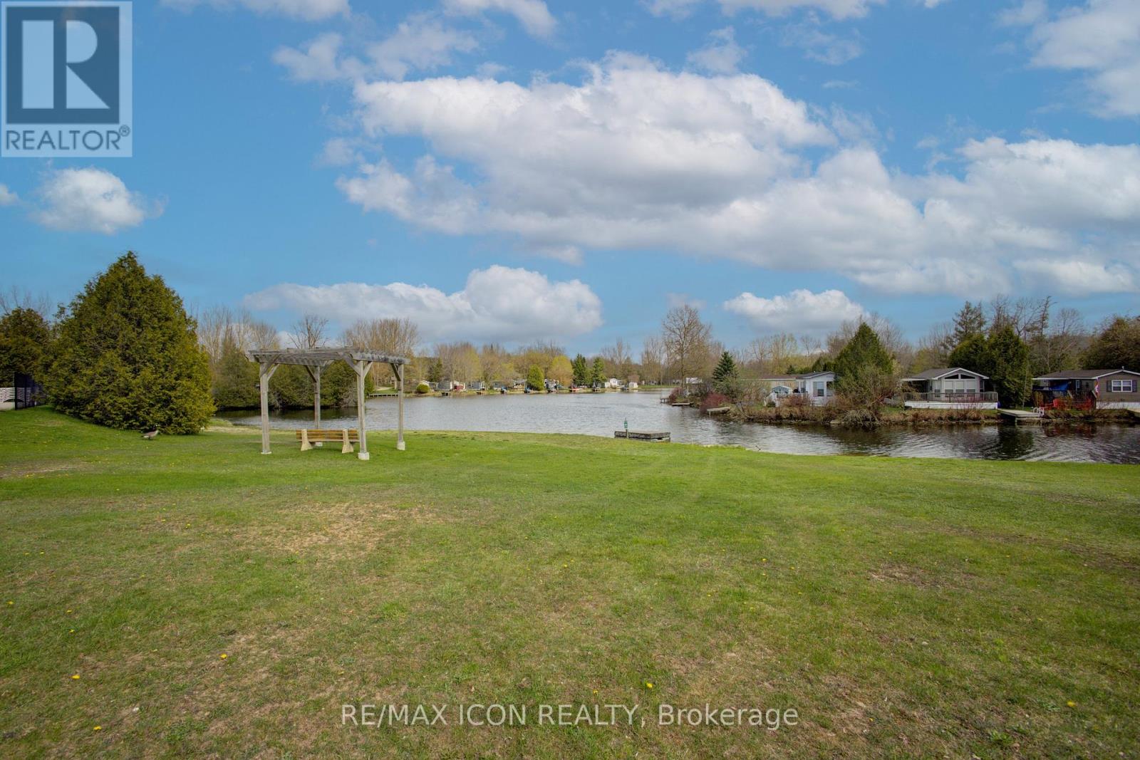 8 Maple, Wellington North, Ontario  N0G 2L0 - Photo 32 - X12951746