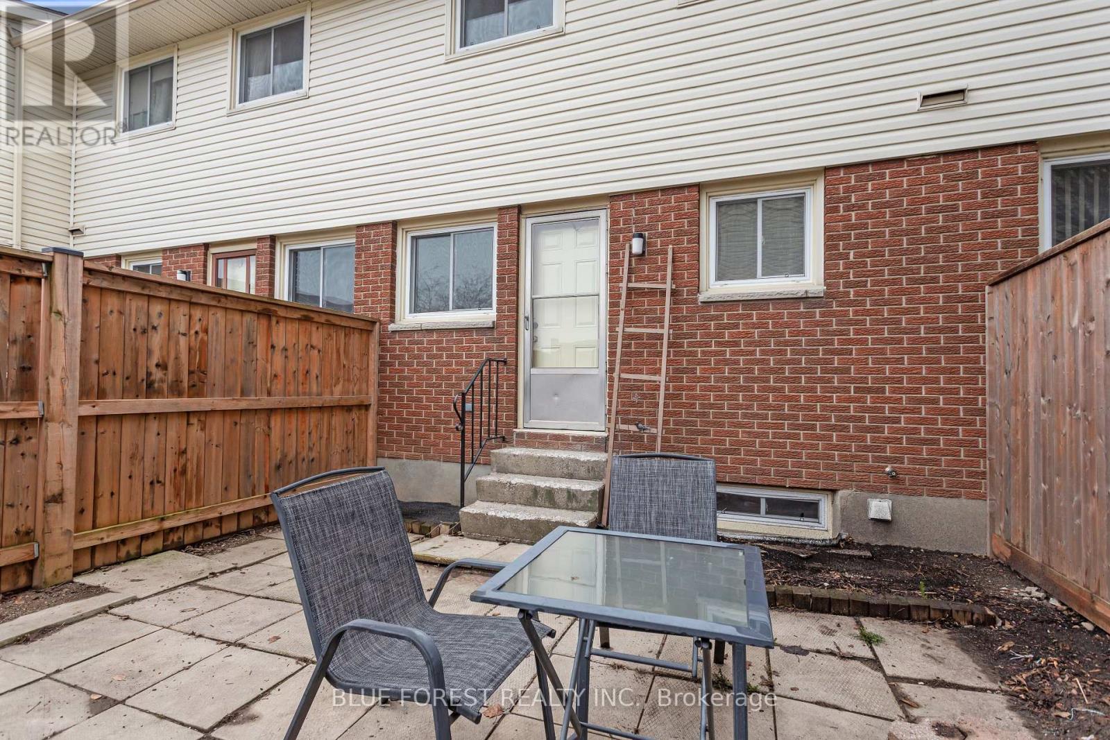 96 - 51 Sholto Drive, London South, Ontario  N6E 2H9 - Photo 7 - X12951812