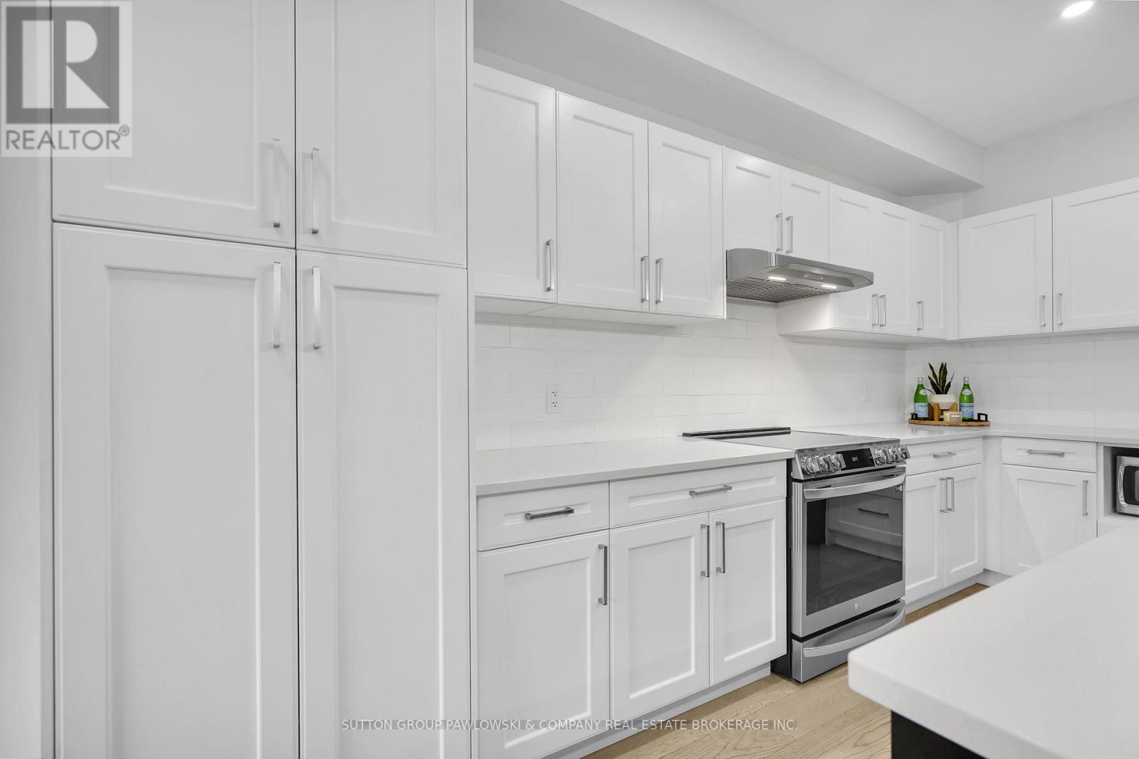 180 Doan Drive, Middlesex Centre, Ontario  N0L 1R0 - Photo 10 - X12951832