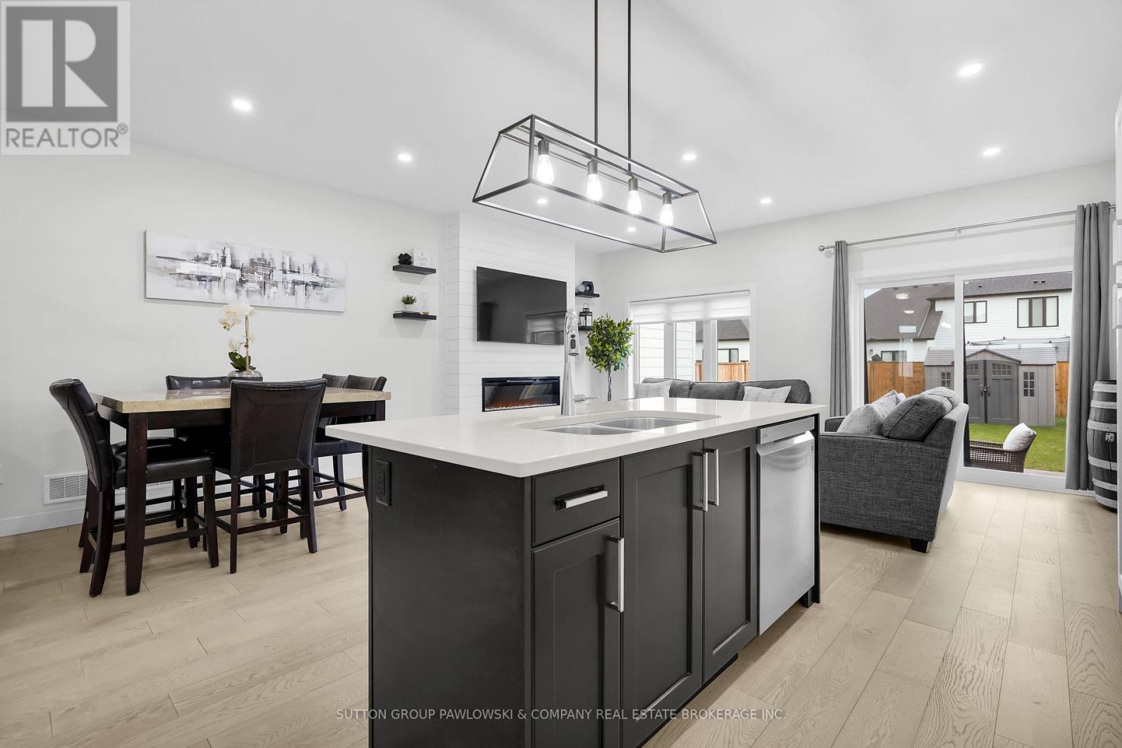 180 Doan Drive, Middlesex Centre, Ontario  N0L 1R0 - Photo 13 - X12951832