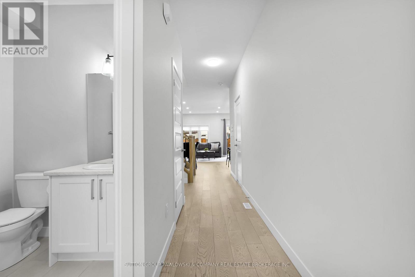 180 Doan Drive, Middlesex Centre, Ontario  N0L 1R0 - Photo 4 - X12951832