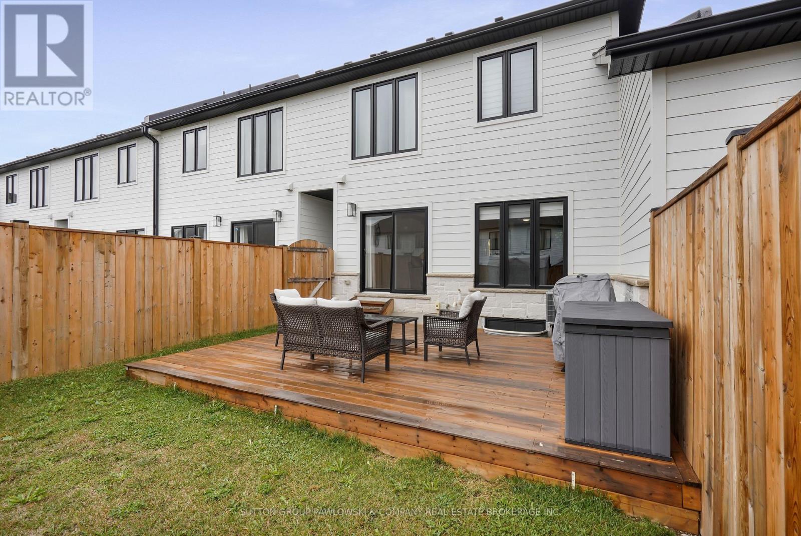 180 Doan Drive, Middlesex Centre, Ontario  N0L 1R0 - Photo 40 - X12951832