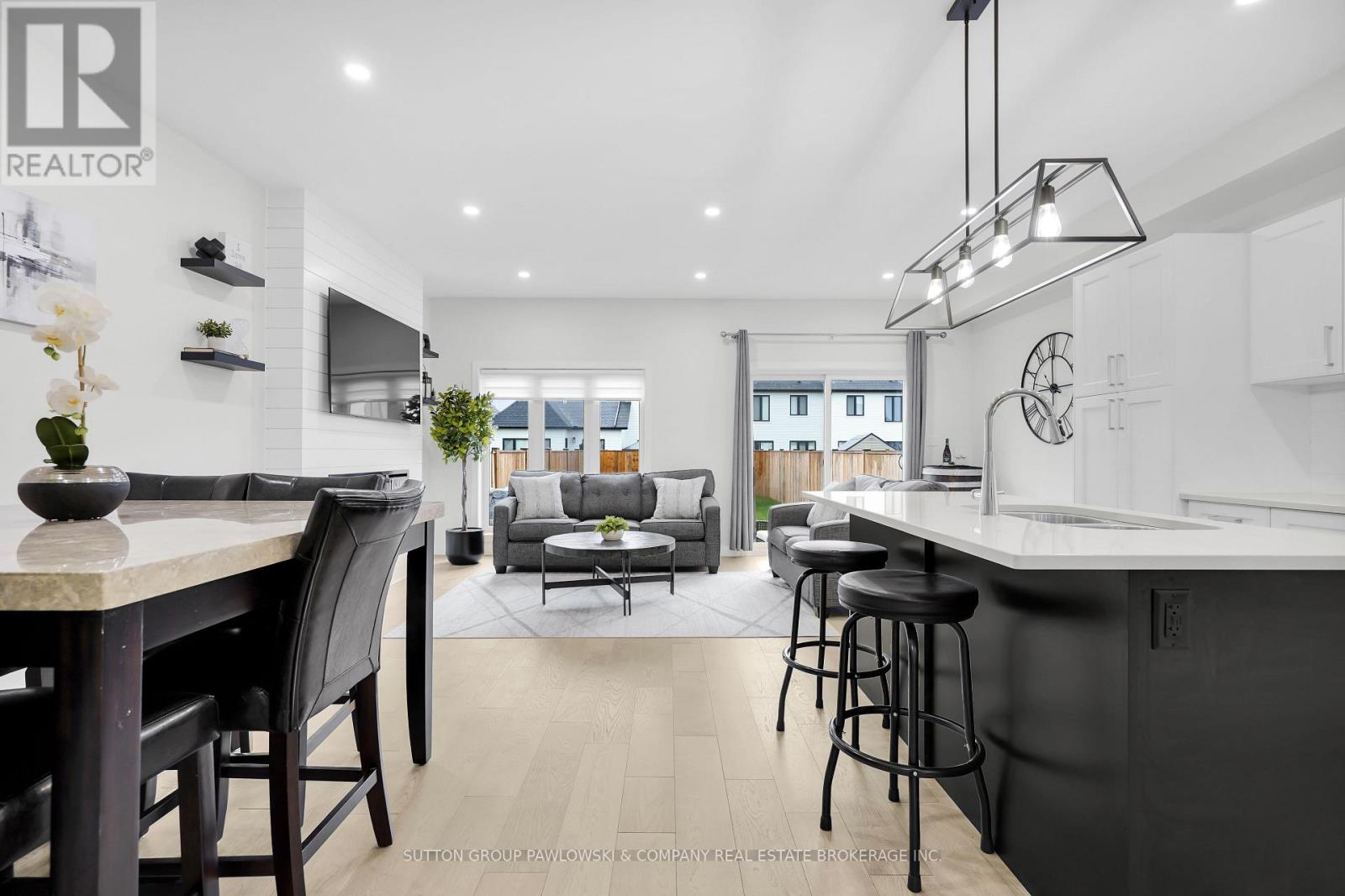 180 Doan Drive, Middlesex Centre, Ontario  N0L 1R0 - Photo 5 - X12951832