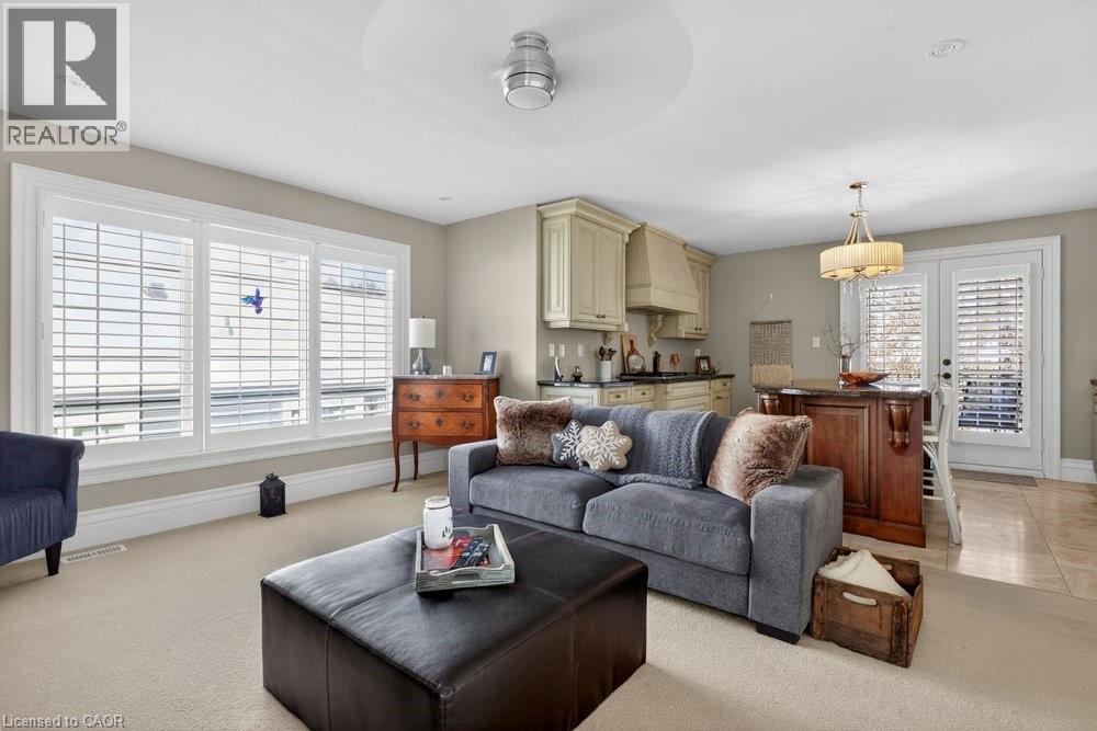 847 Long Drive Unit# Upper, Burlington, Ontario  L7T 3J8 - Photo 4 - 40801791