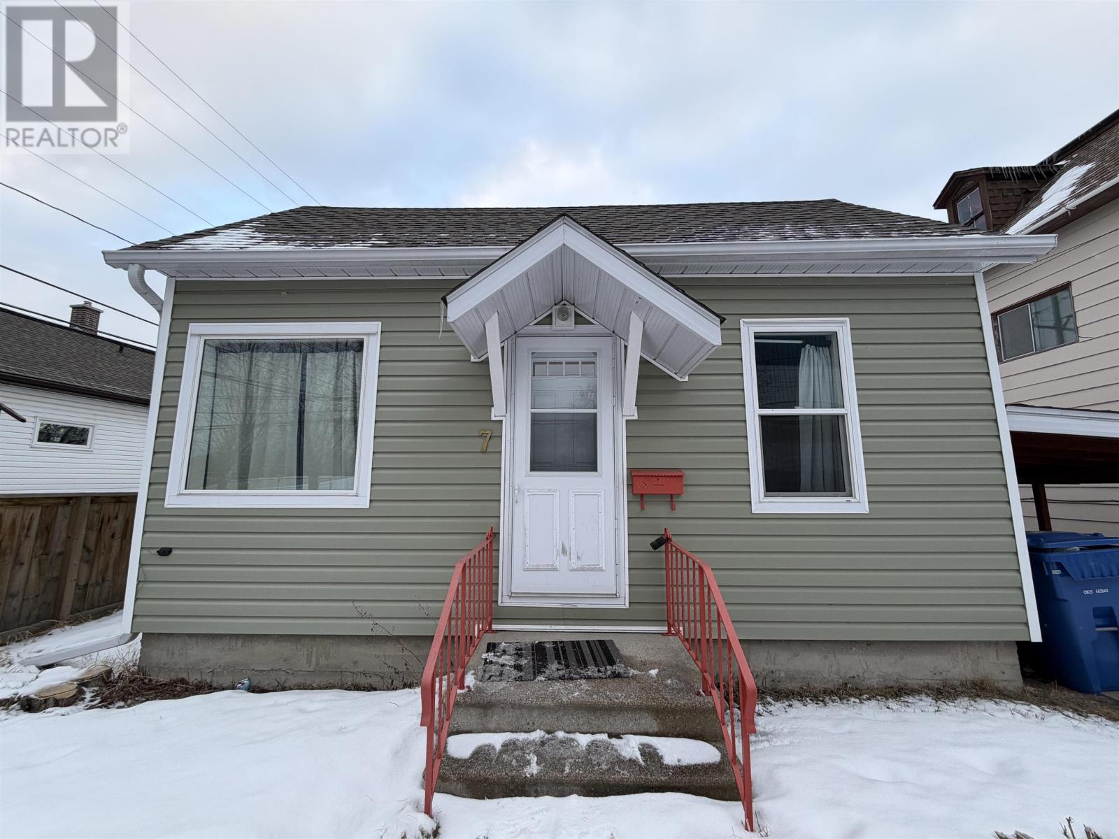 7 Seventh Avenue South, Kenora, Ontario
