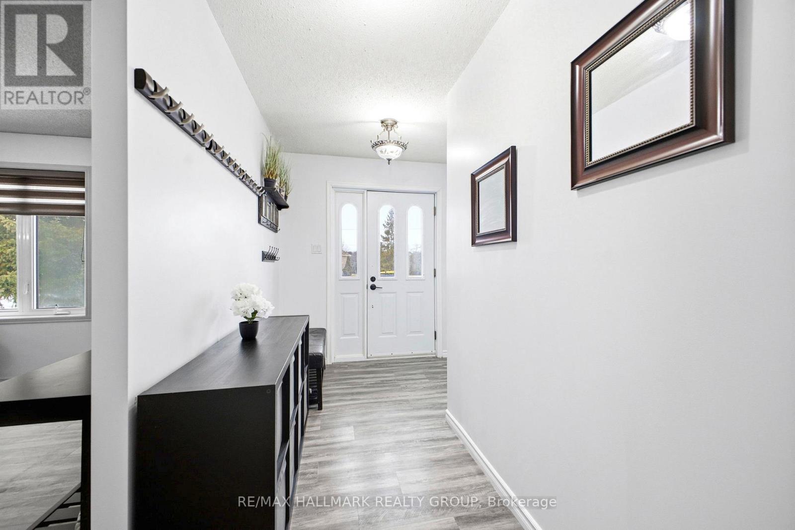 2740 Lockwood Lane, Ottawa, Ontario  K4C 1B6 - Photo 5 - X12951766