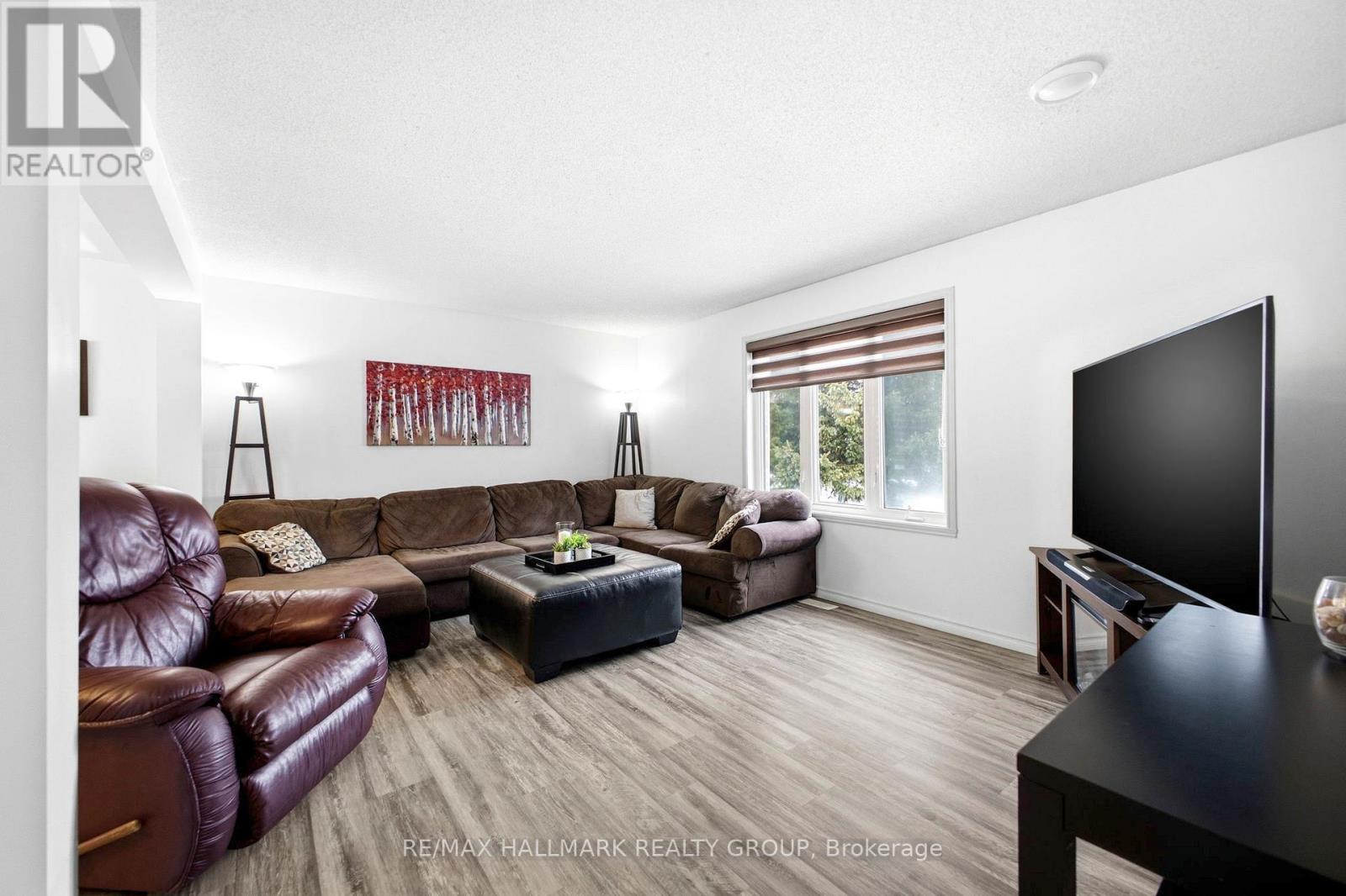 2740 Lockwood Lane, Ottawa, Ontario  K4C 1B6 - Photo 9 - X12951766