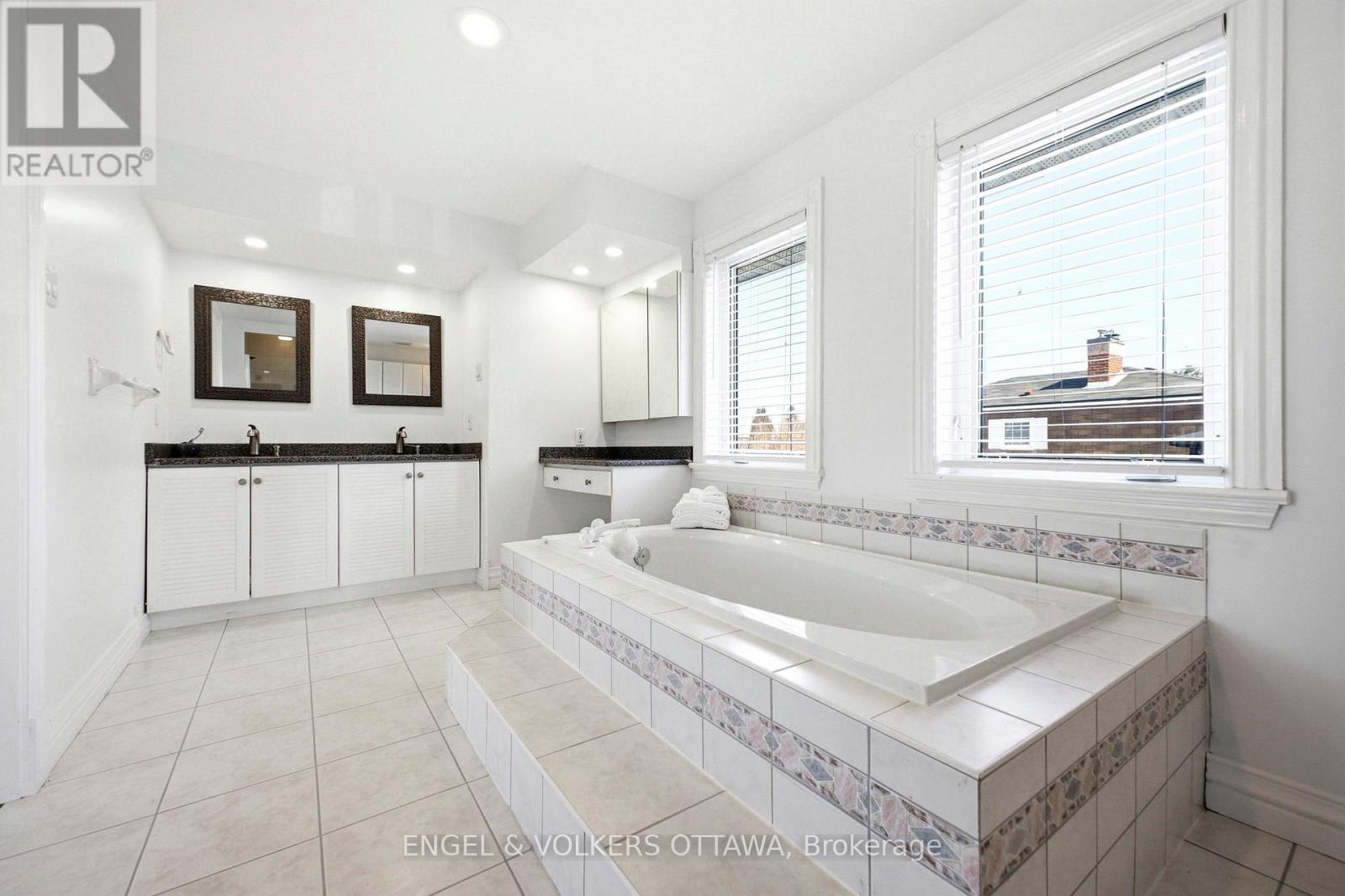 1495 Belcourt Boulevard, Ottawa, Ontario  K1C 1M3 - Photo 33 - X12951818