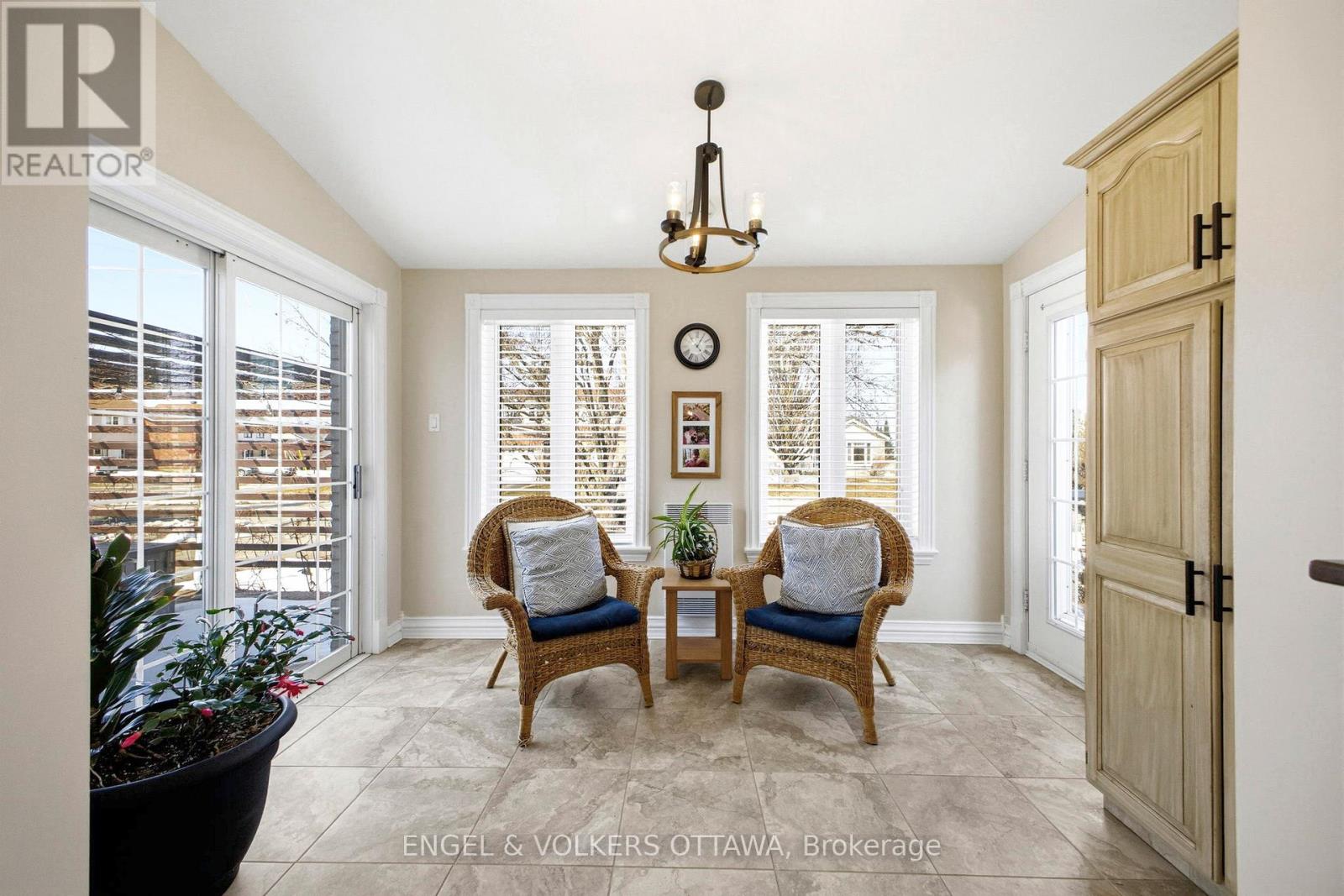 1495 Belcourt Boulevard, Ottawa, Ontario  K1C 1M3 - Photo 9 - X12951818