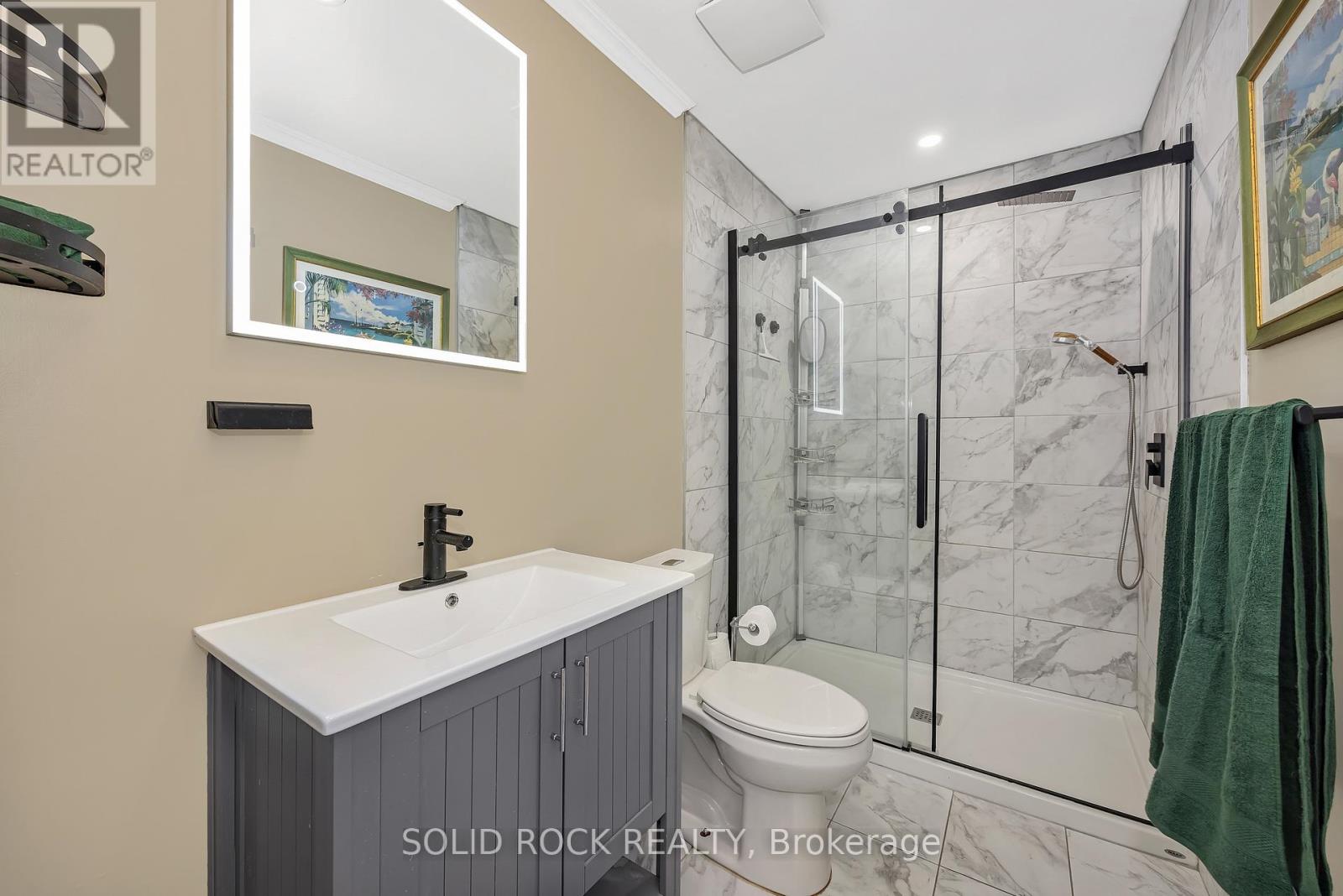 2 Newborough Crescent, Ottawa, Ontario  K2G 6A2 - Photo 23 - X12951852