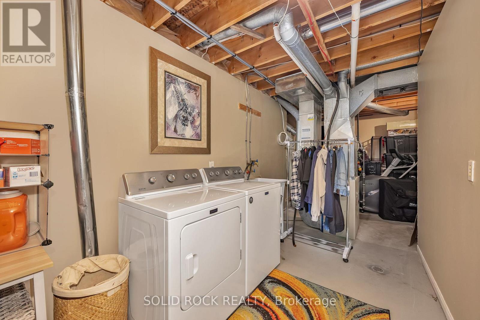 2 Newborough Crescent, Ottawa, Ontario  K2G 6A2 - Photo 31 - X12951852