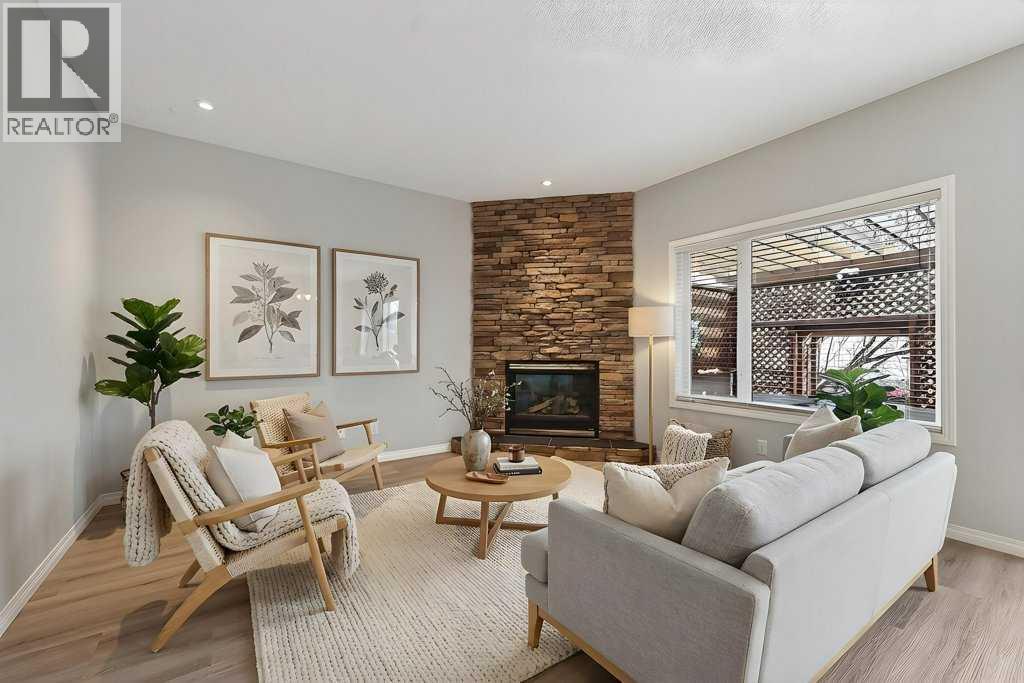 137 Simcrest Heights SW, Calgary, Alberta  T3H 4K2 - Photo 6 - A2298291